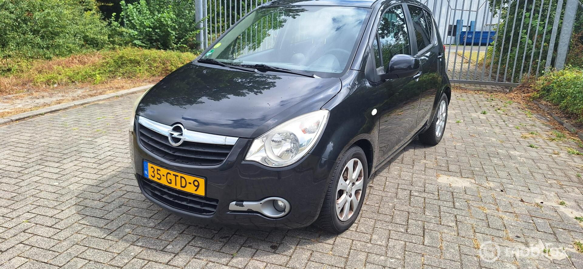 Opel Agila 1.2 Enjoy 2008 - voorkant
