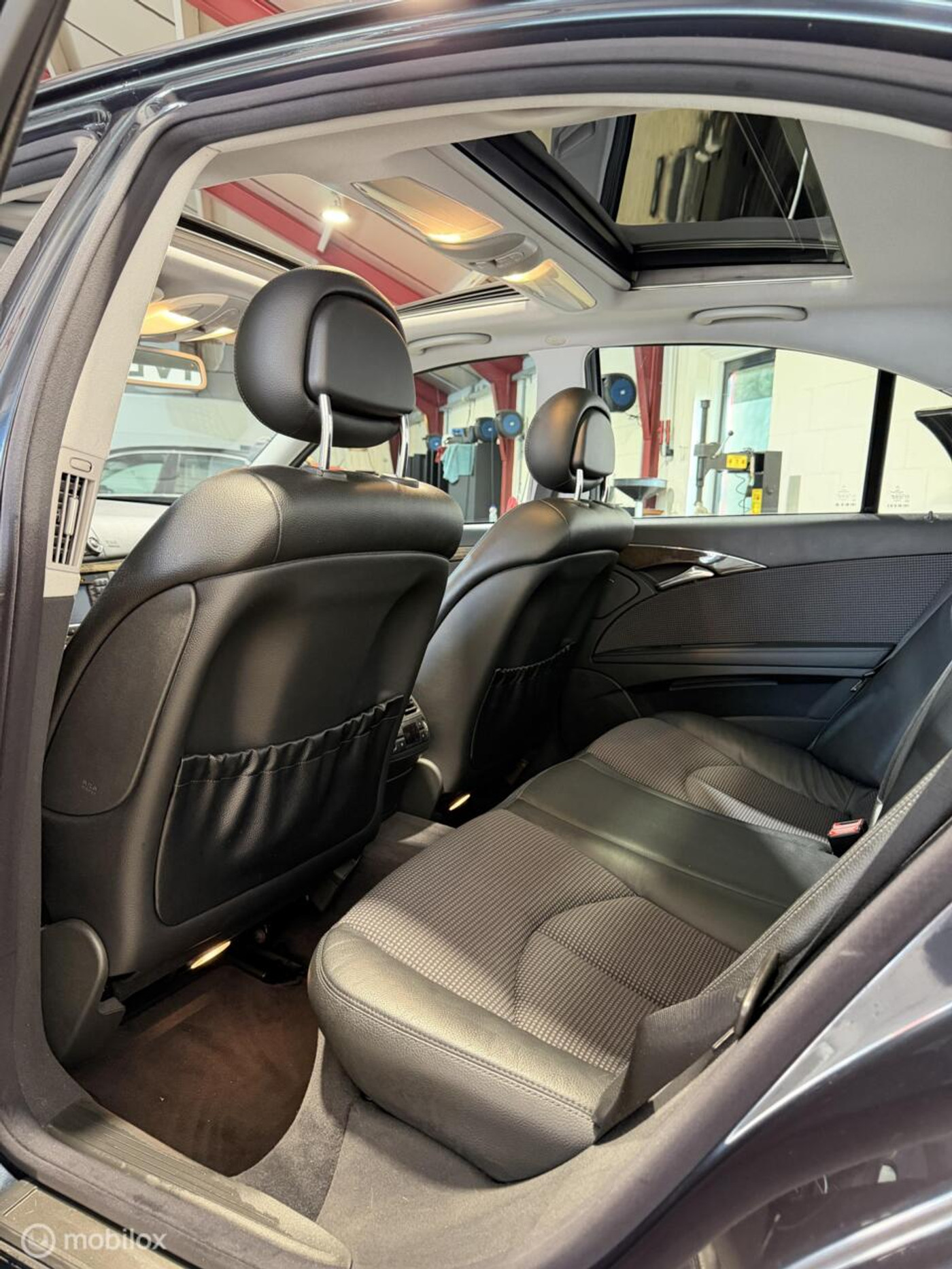Foto van Mercedes-Benz E 240