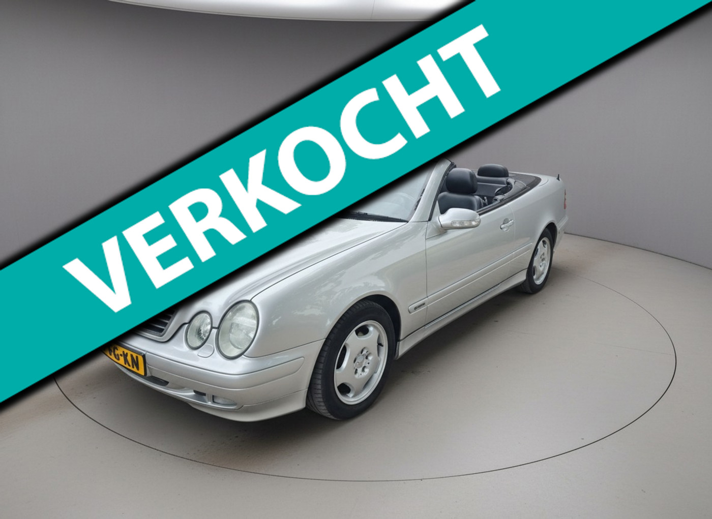 Mercedes-Benz CLK 320 320 Elegance, Clima, Cruise, Stoelverwarming, Lage kms, NAP 2000 - voorkant