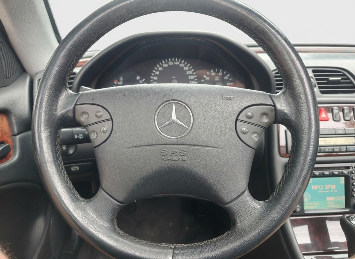 Foto van Mercedes-Benz CLK 320