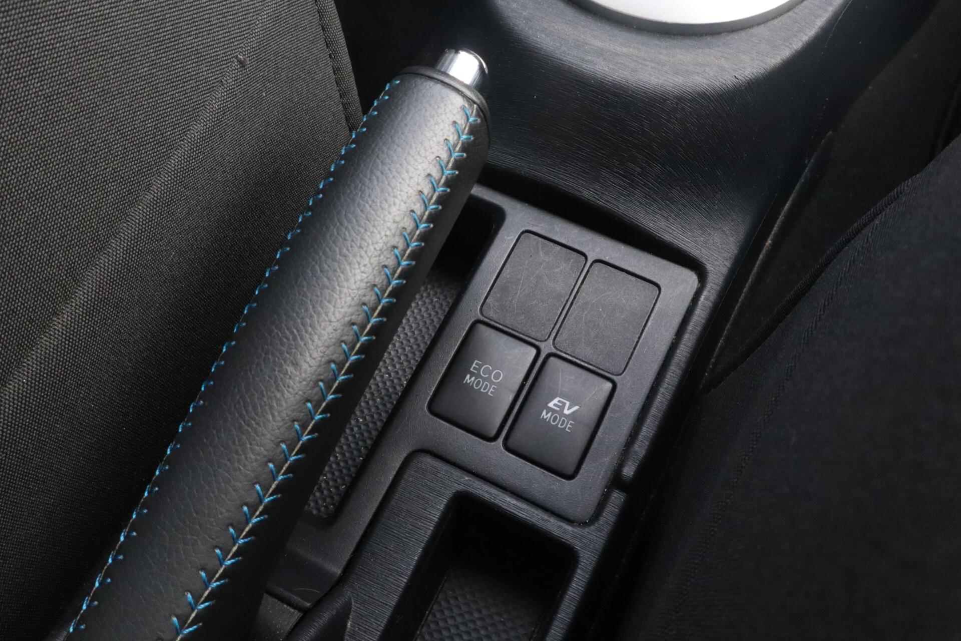 Foto van Toyota Toyota Yaris Hybrid