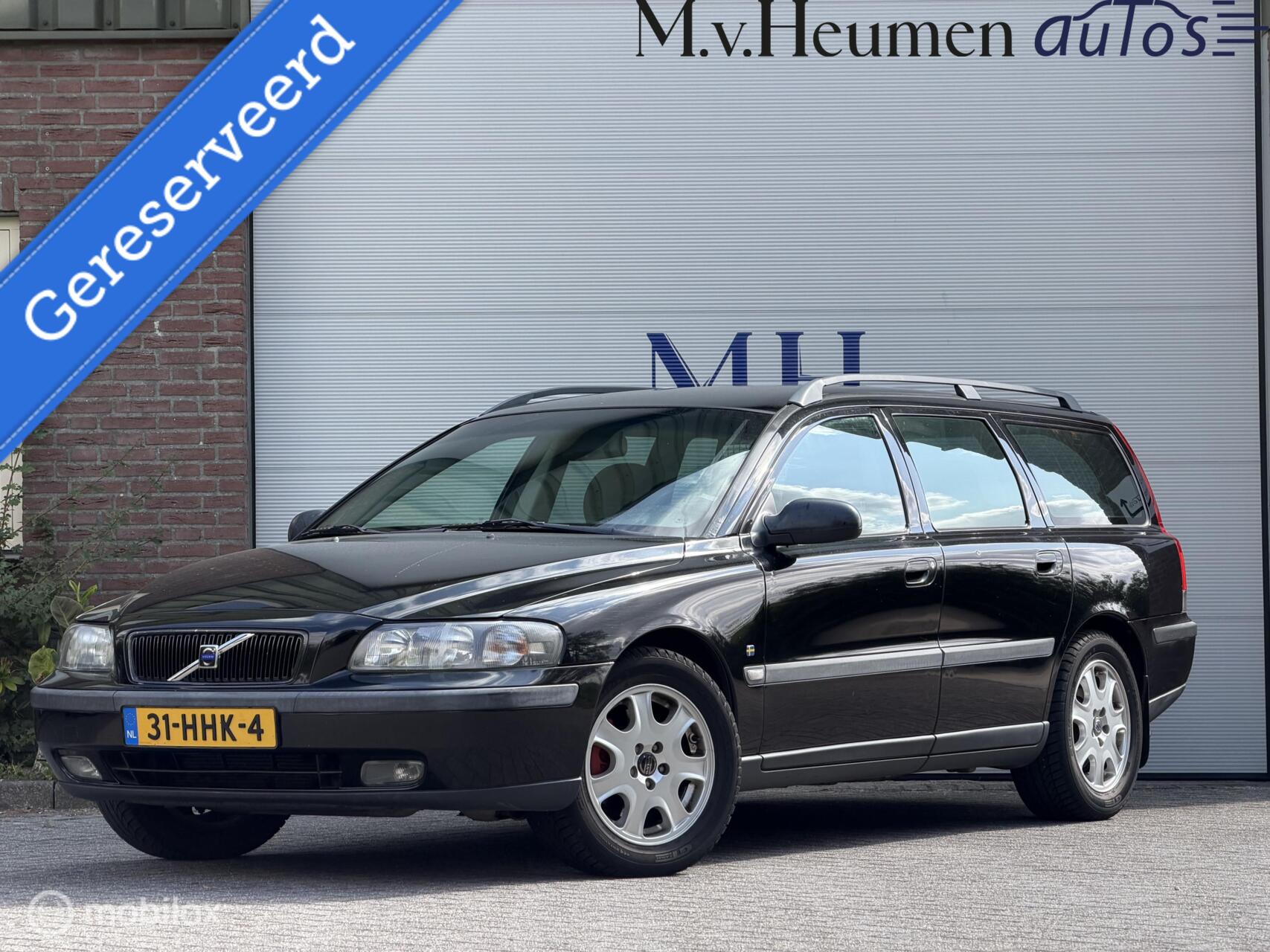 Volvo V70 2.0 T 180PK Airco Cruise NW Distributie 2000 - voorkant