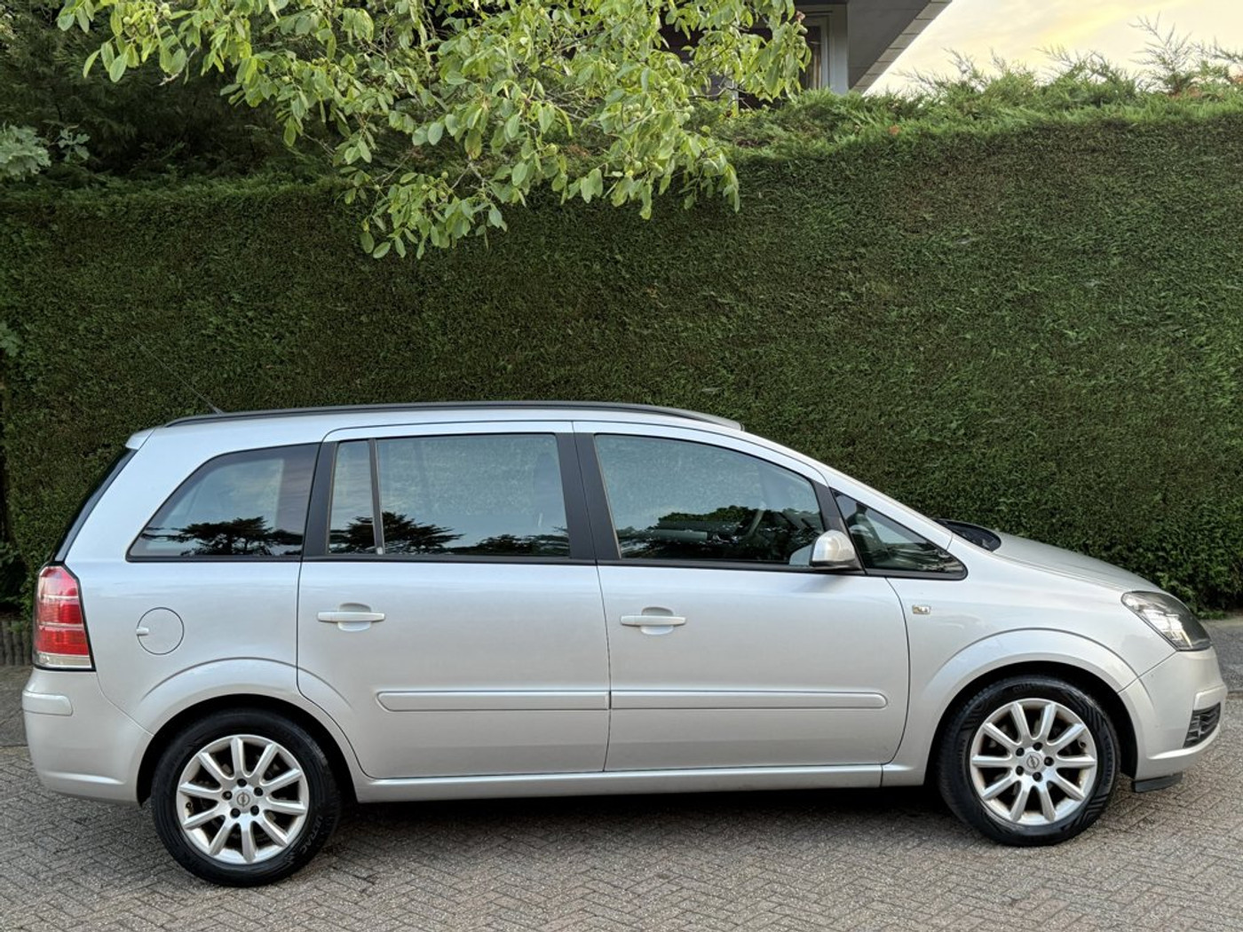 Foto van Opel Zafira
