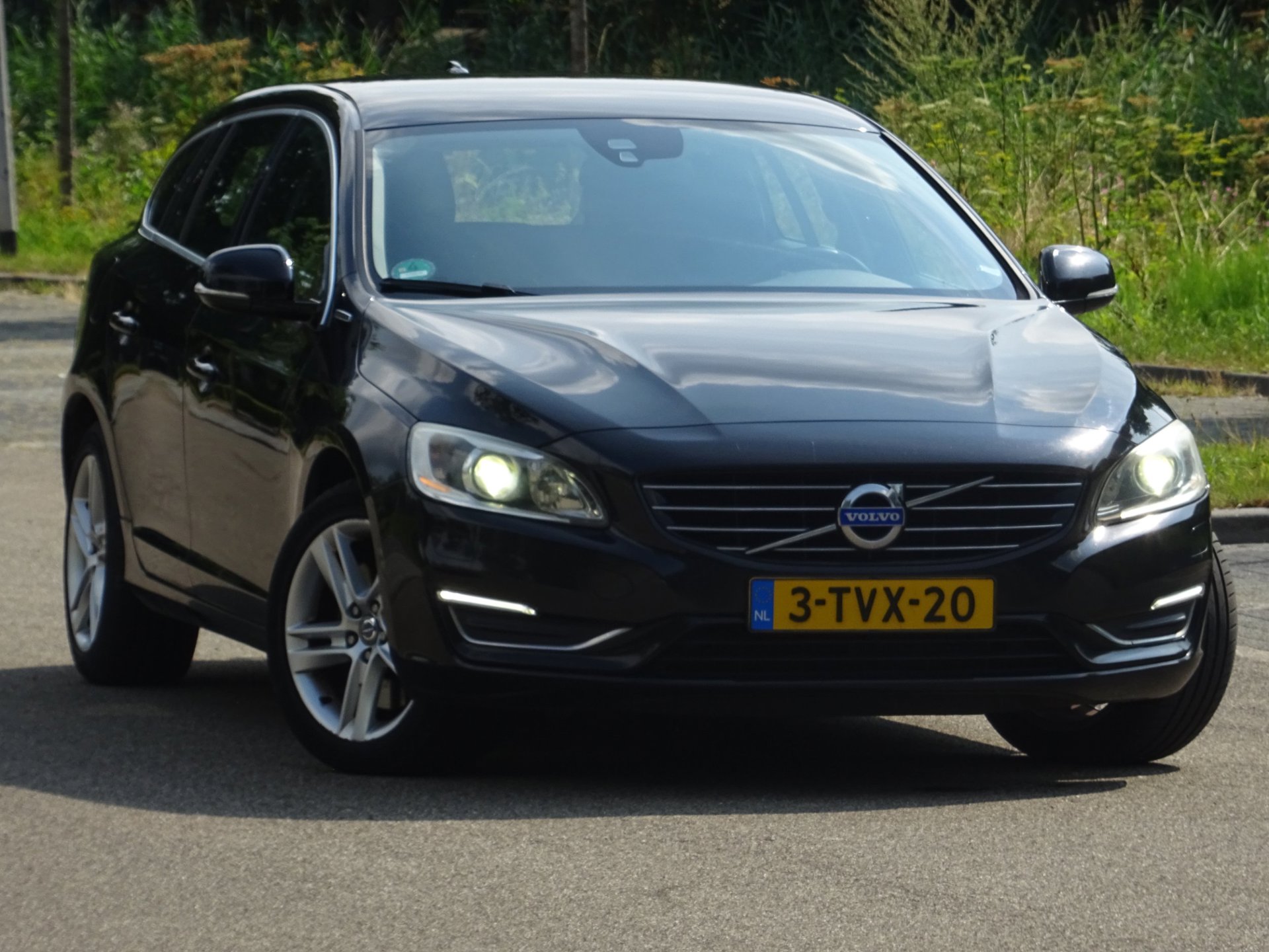 Foto van Volvo V60 Plug In Hybrid