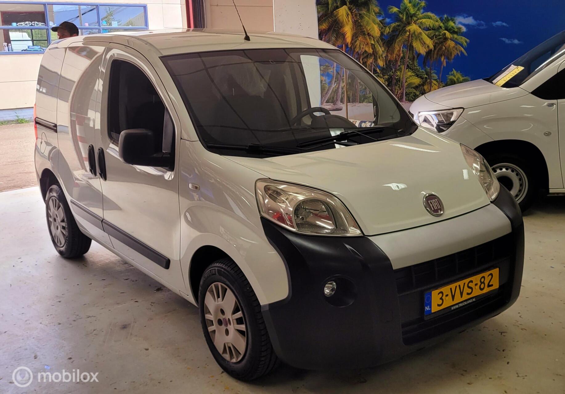 Fiat Fiat Fiorino 1.3 MJ Actual 2012 - voorkant