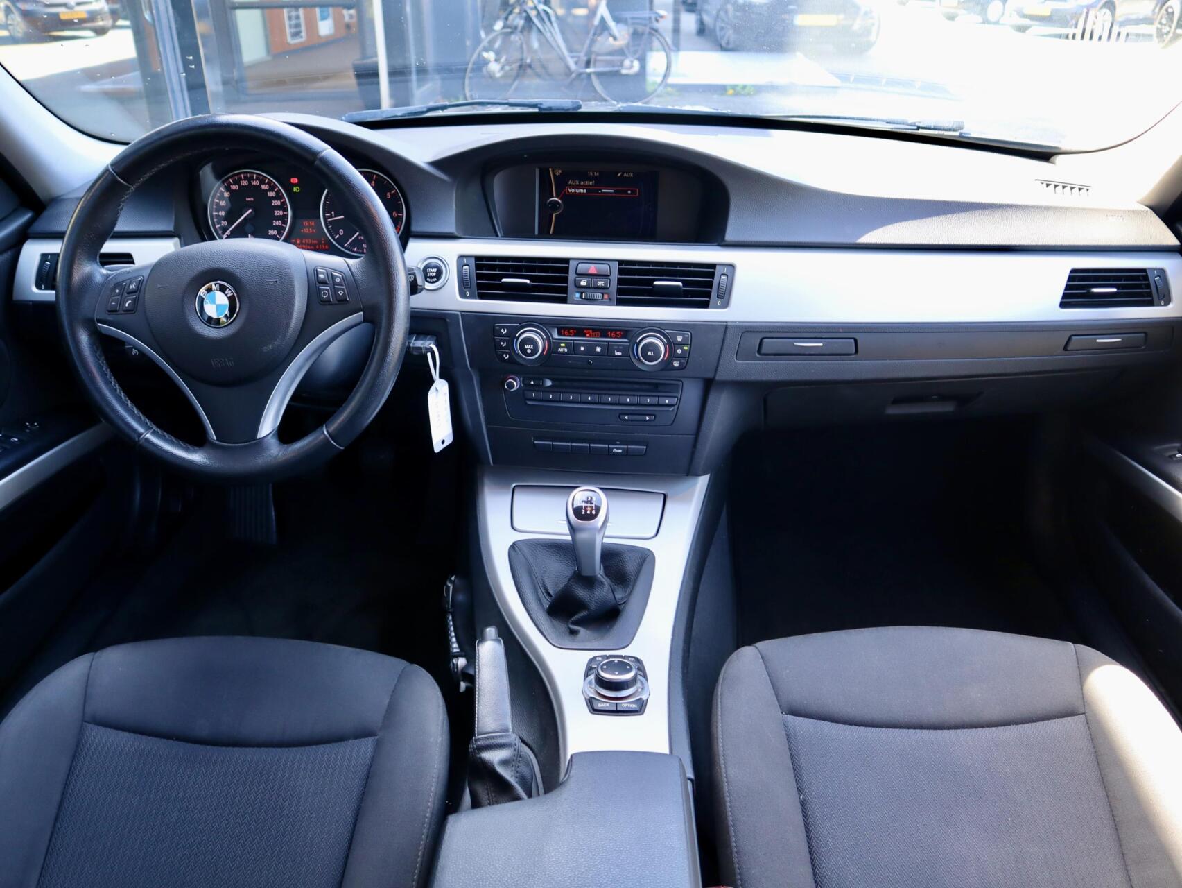 Foto van BMW 318i