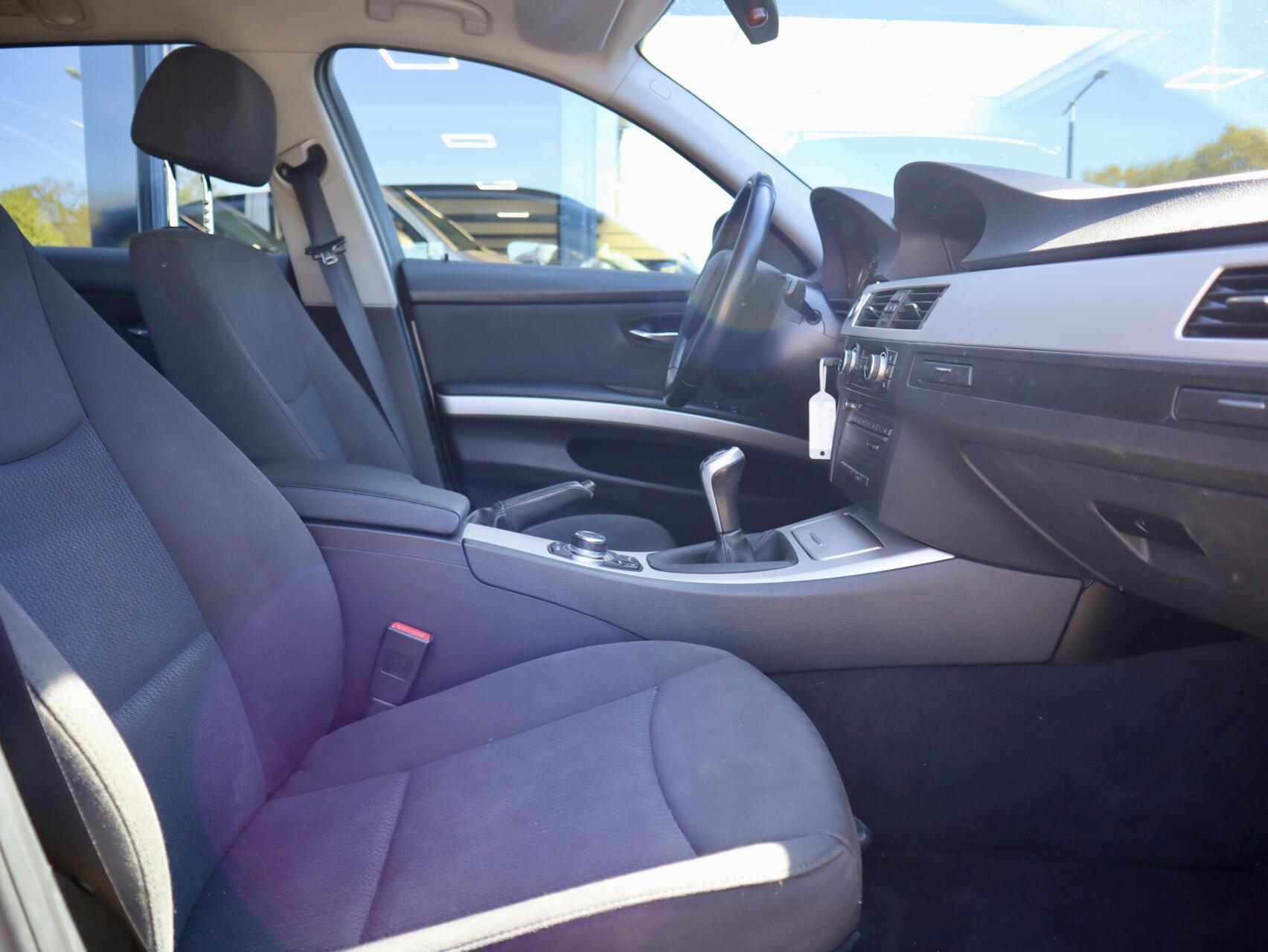 Foto van BMW 318i