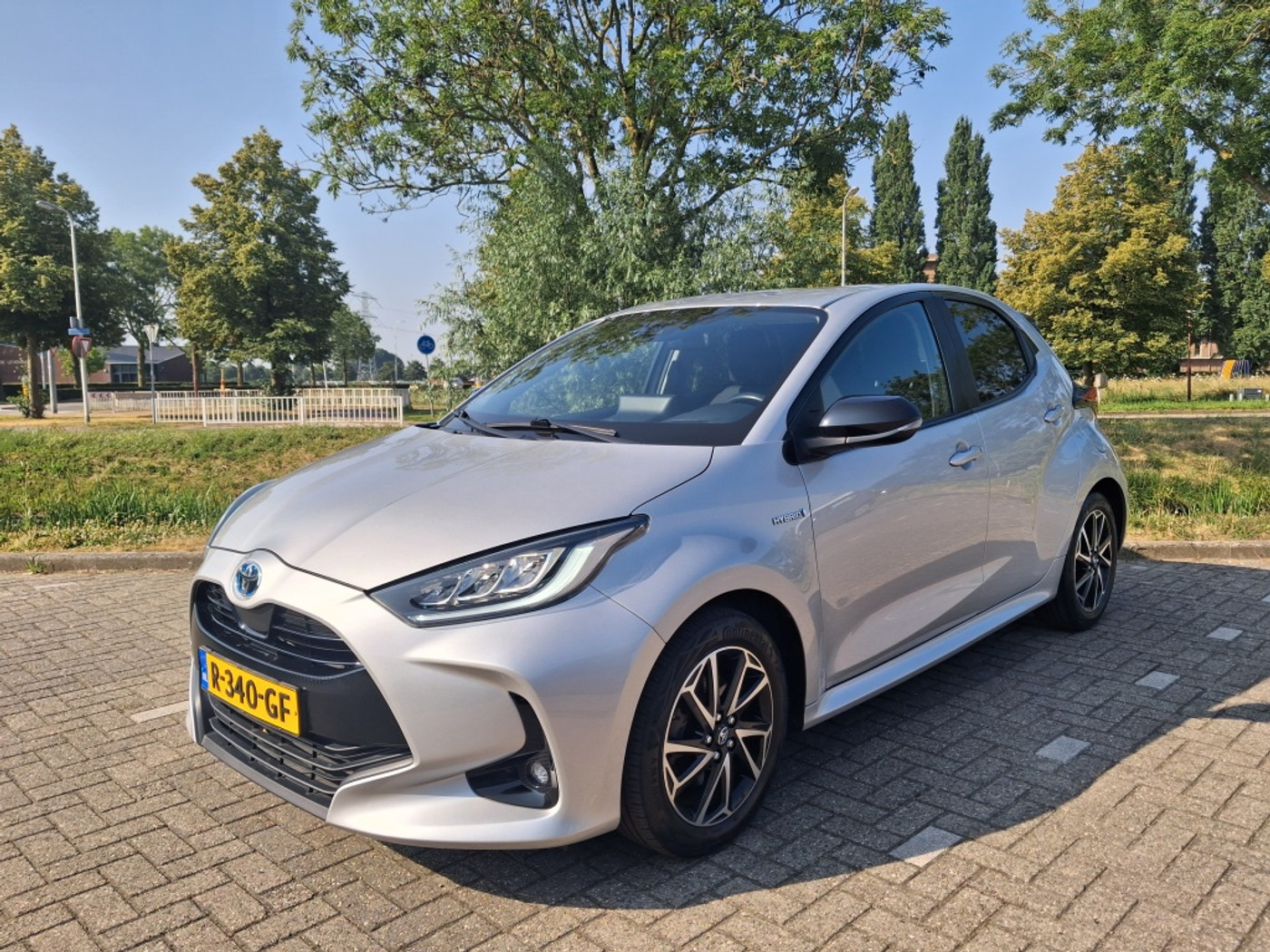 Toyota Toyota Yaris 1.5 Hyb. Comfort 2021 - voorkant