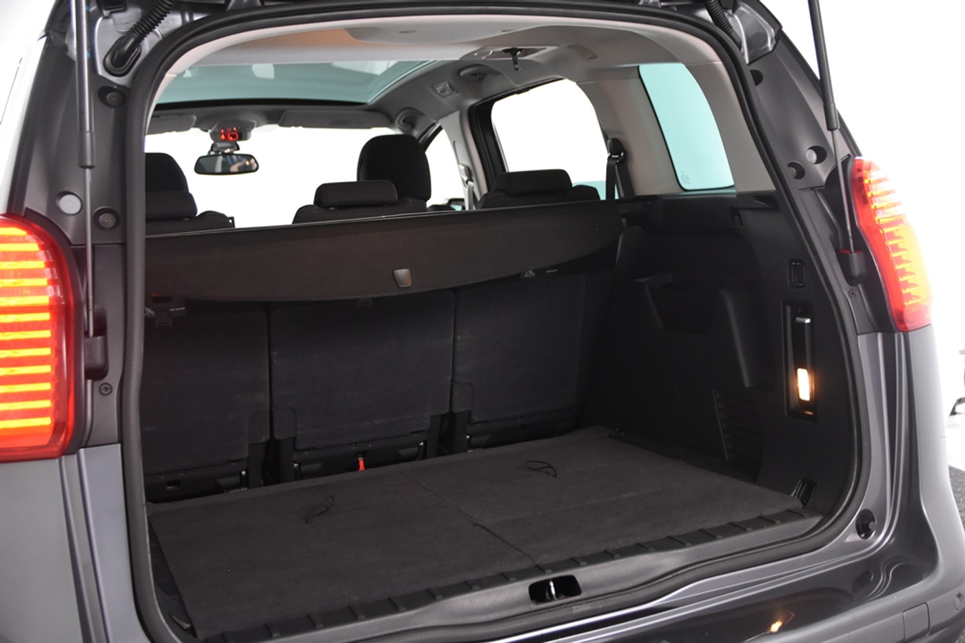 Foto van Peugeot 5008