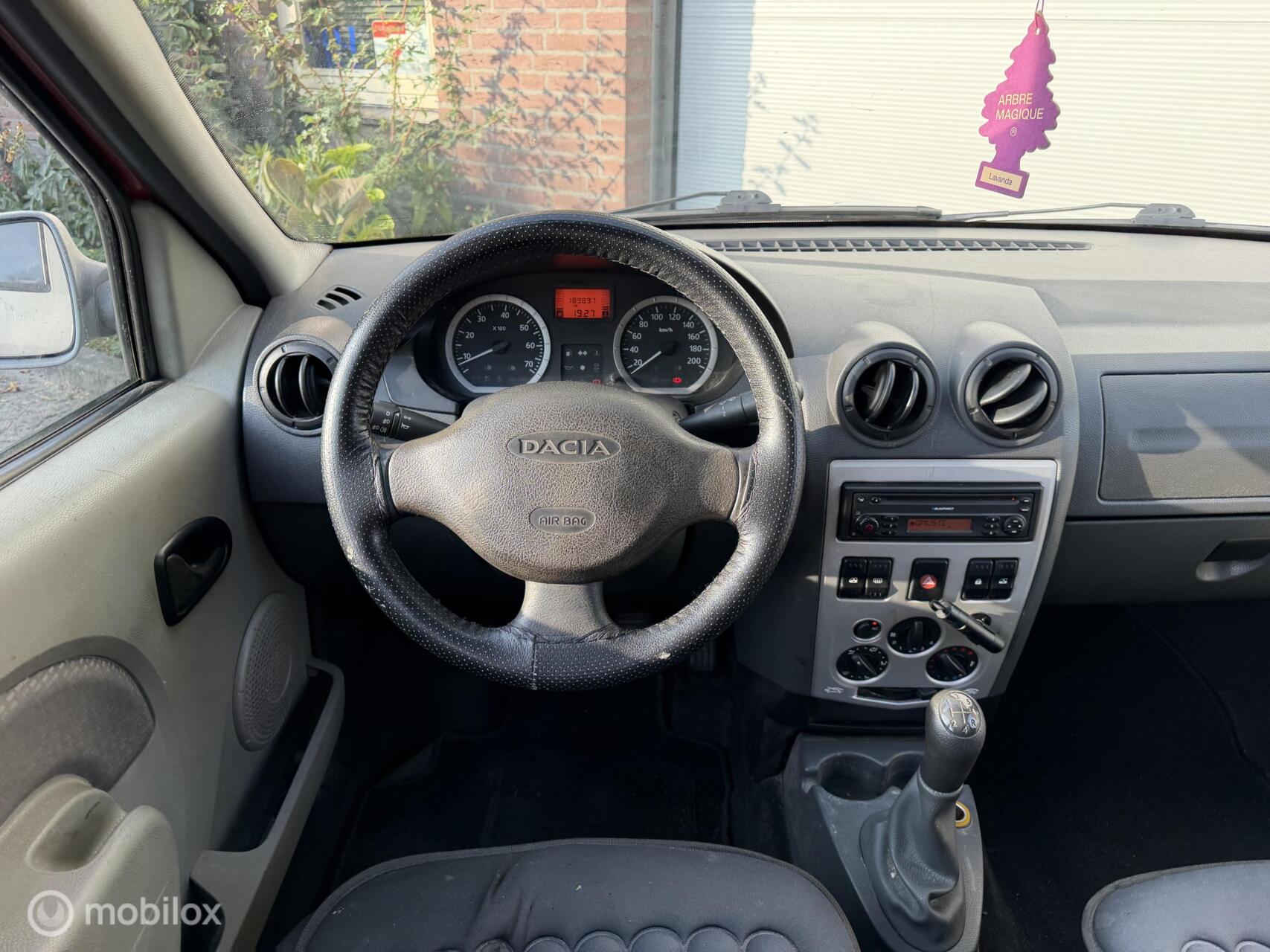 Foto van Dacia Logan