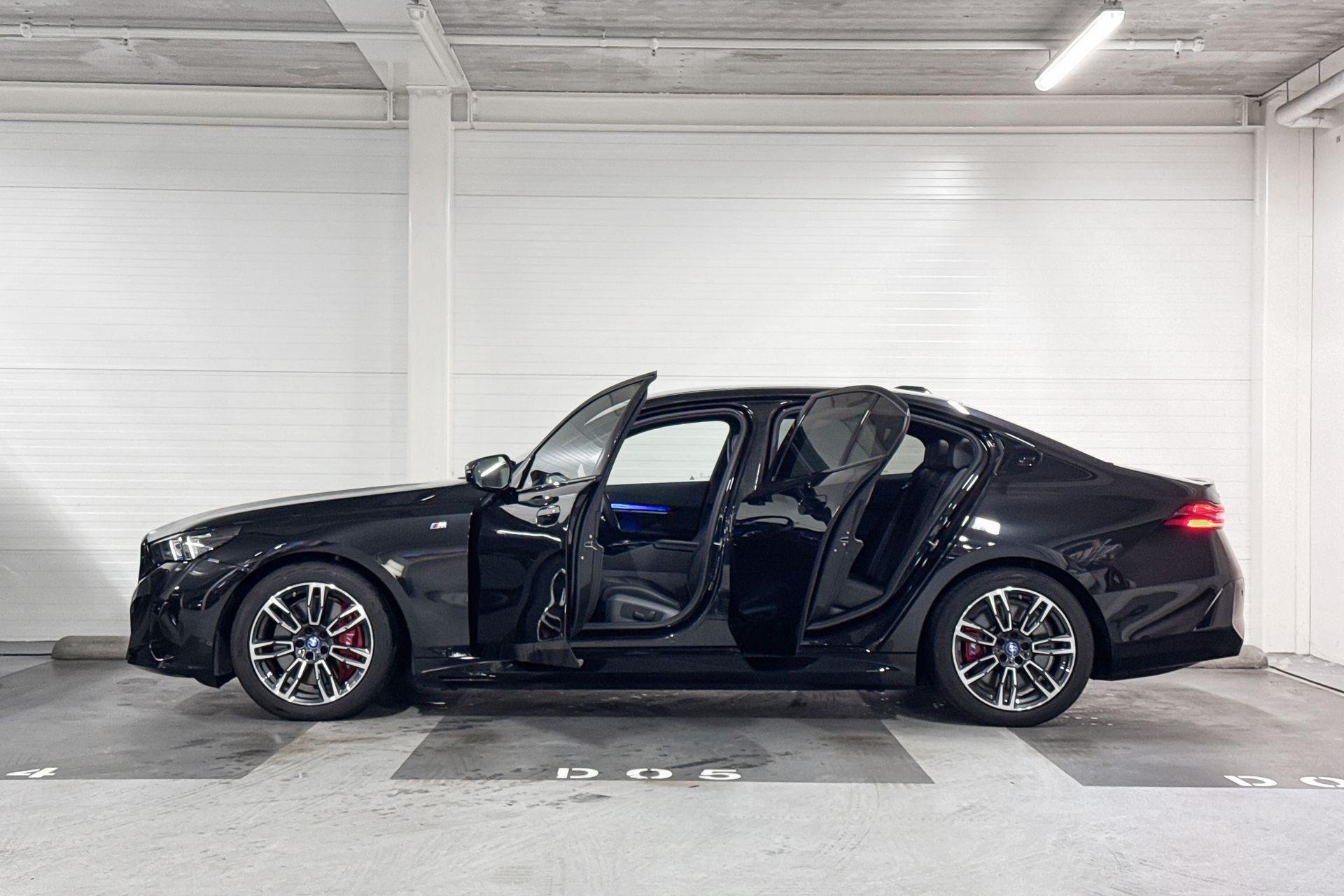 Foto van BMW I5 M60 xDrive