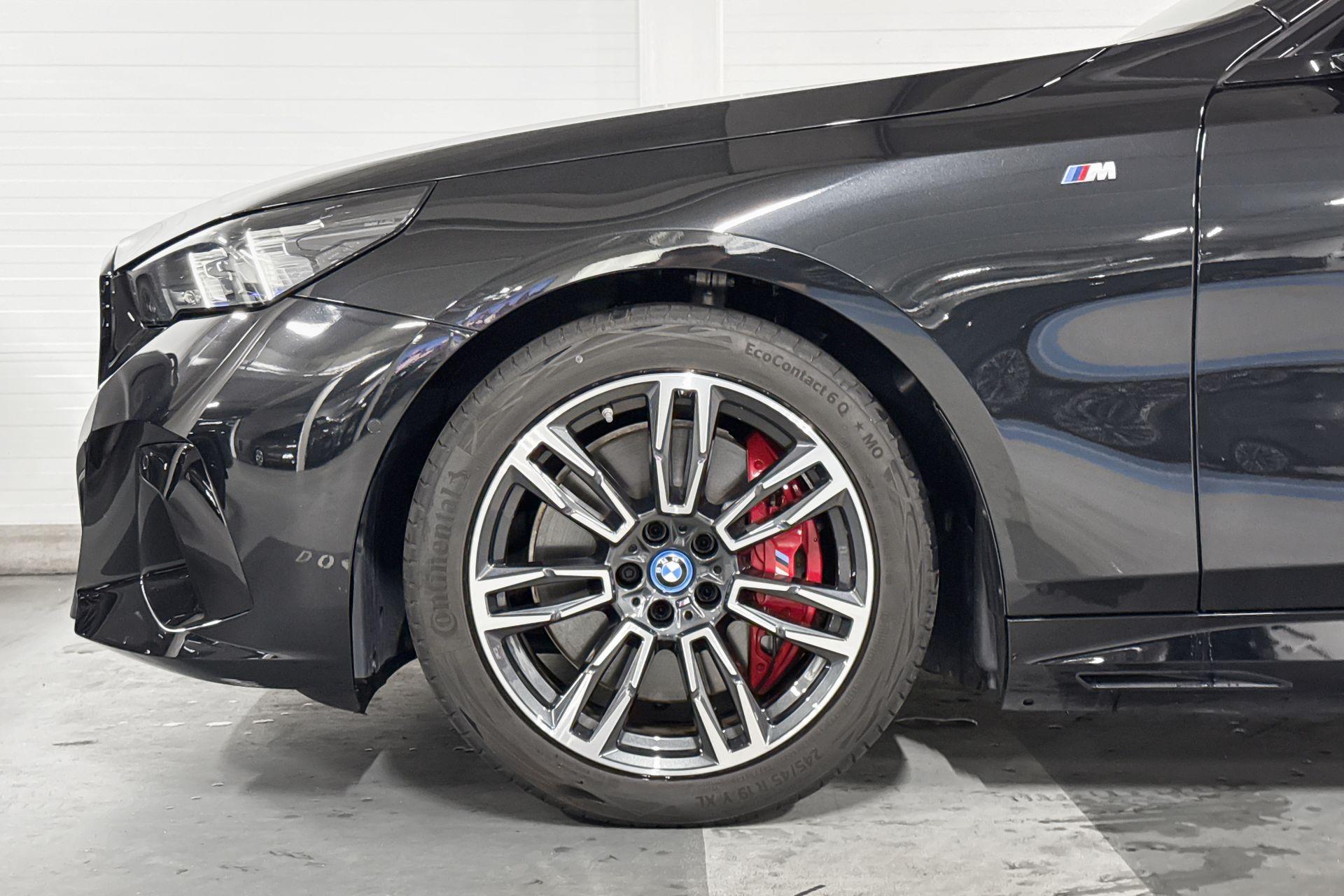 Foto van BMW I5 M60 xDrive