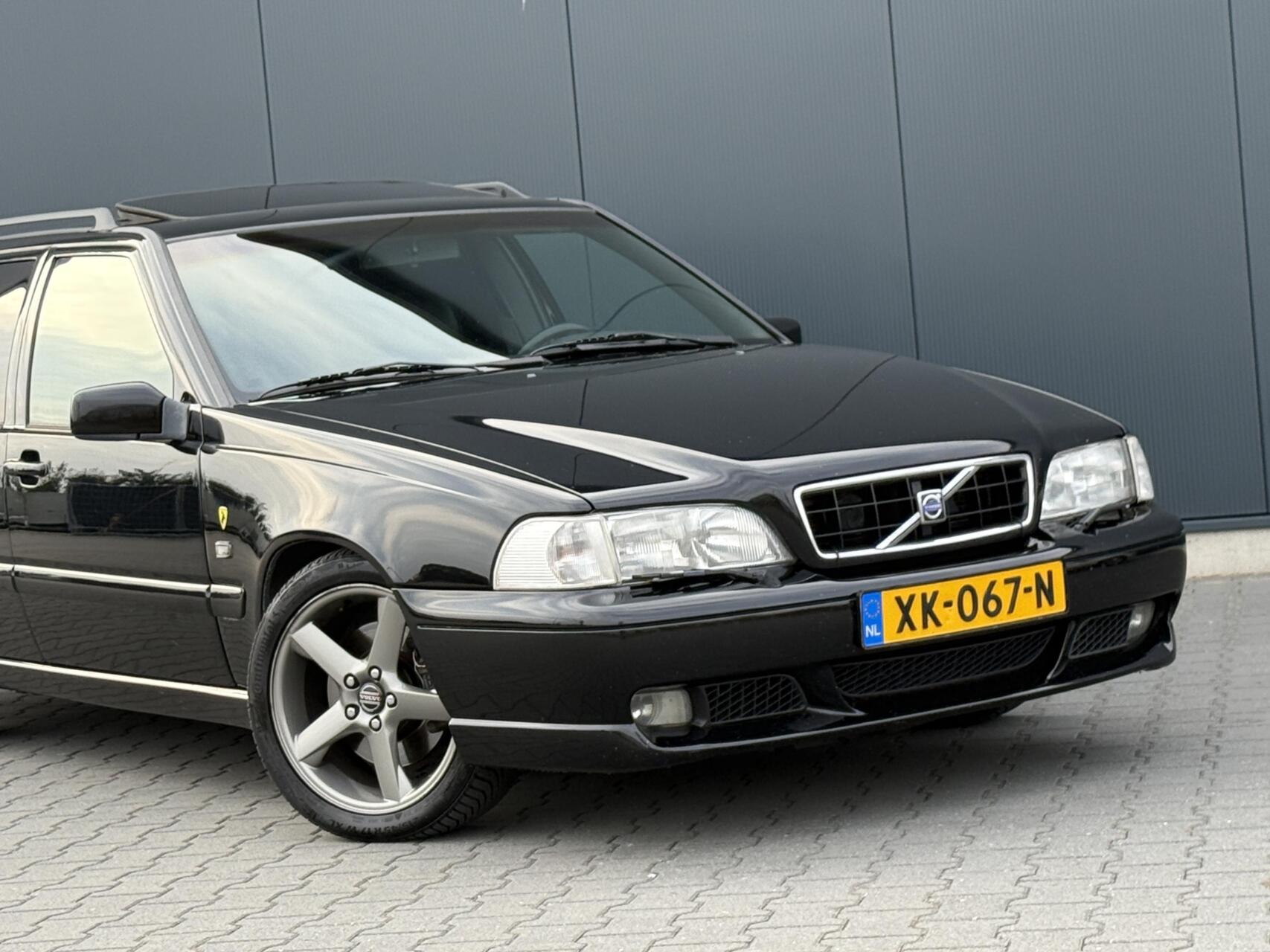 Foto van Volvo V70