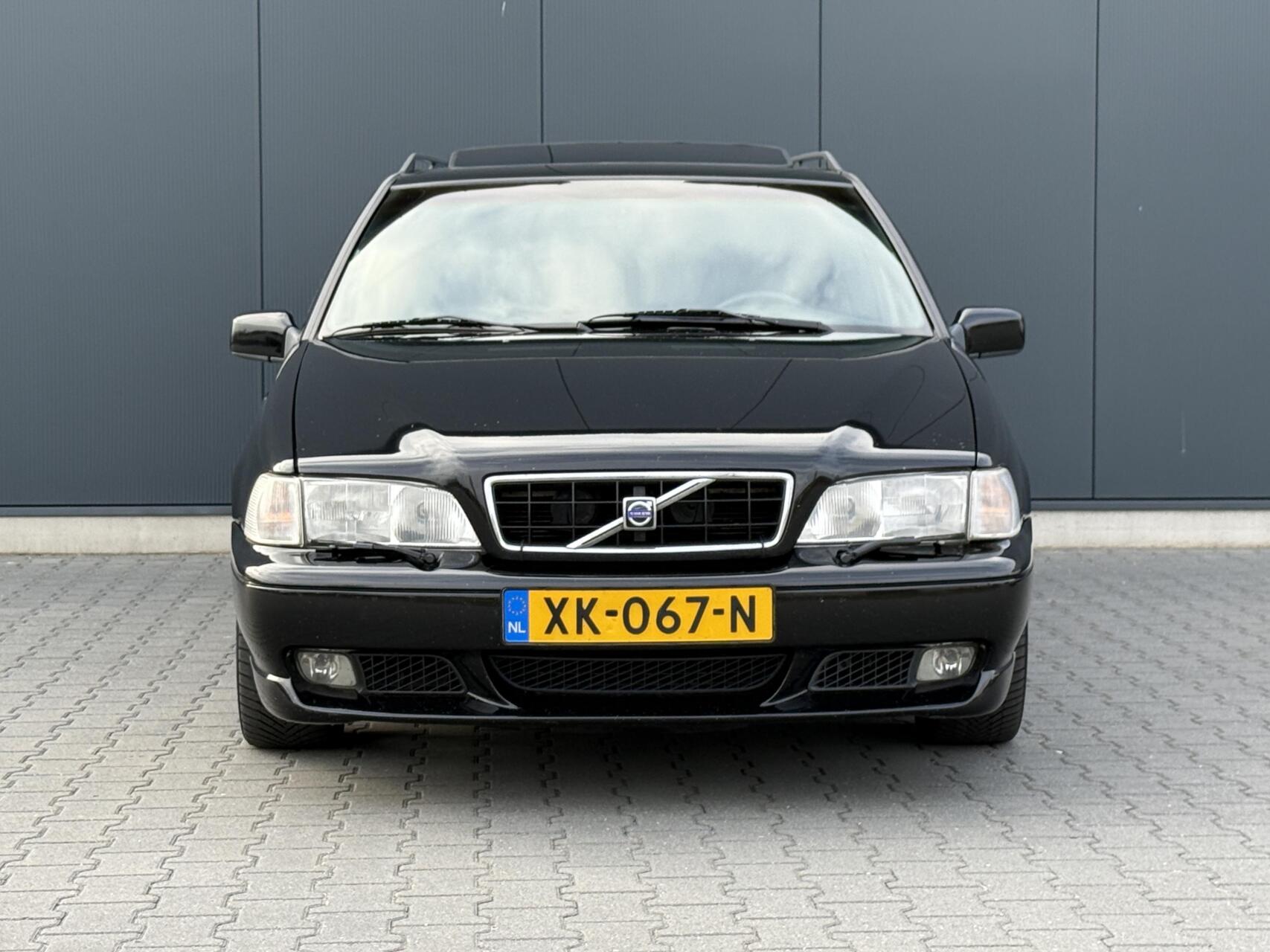 Foto van Volvo V70