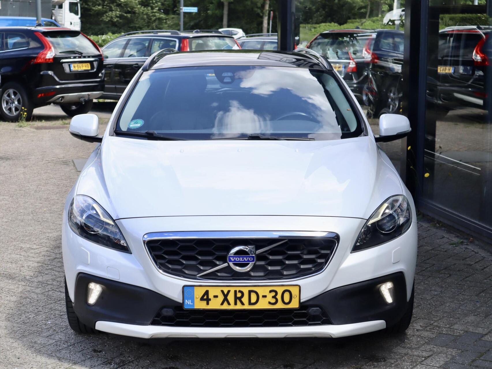 Foto van Volvo V40 Cross Country