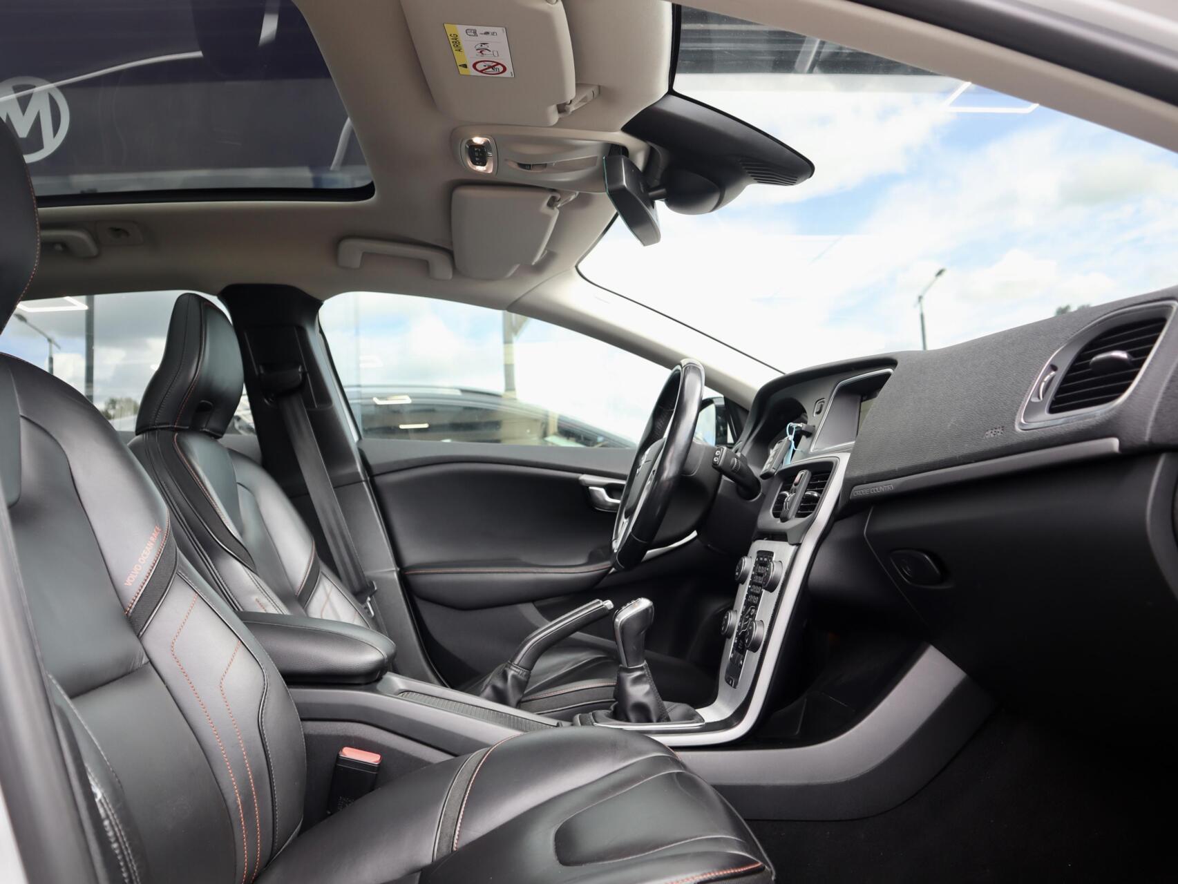 Foto van Volvo V40 Cross Country