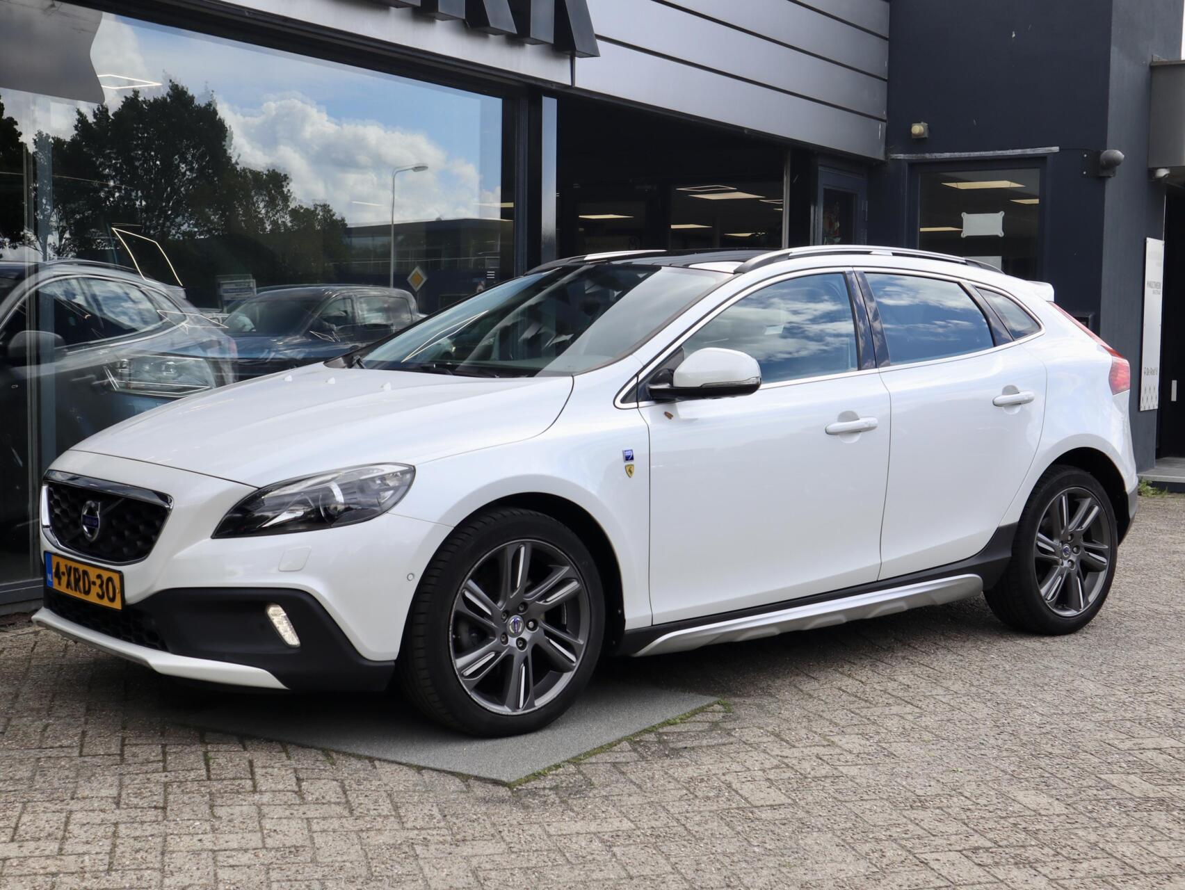 Foto van Volvo V40 Cross Country