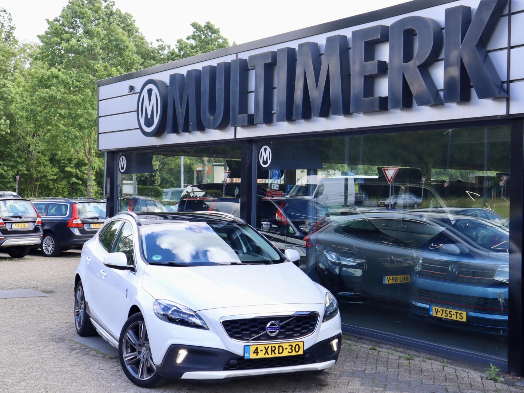 Foto van Volvo V40 Cross Country