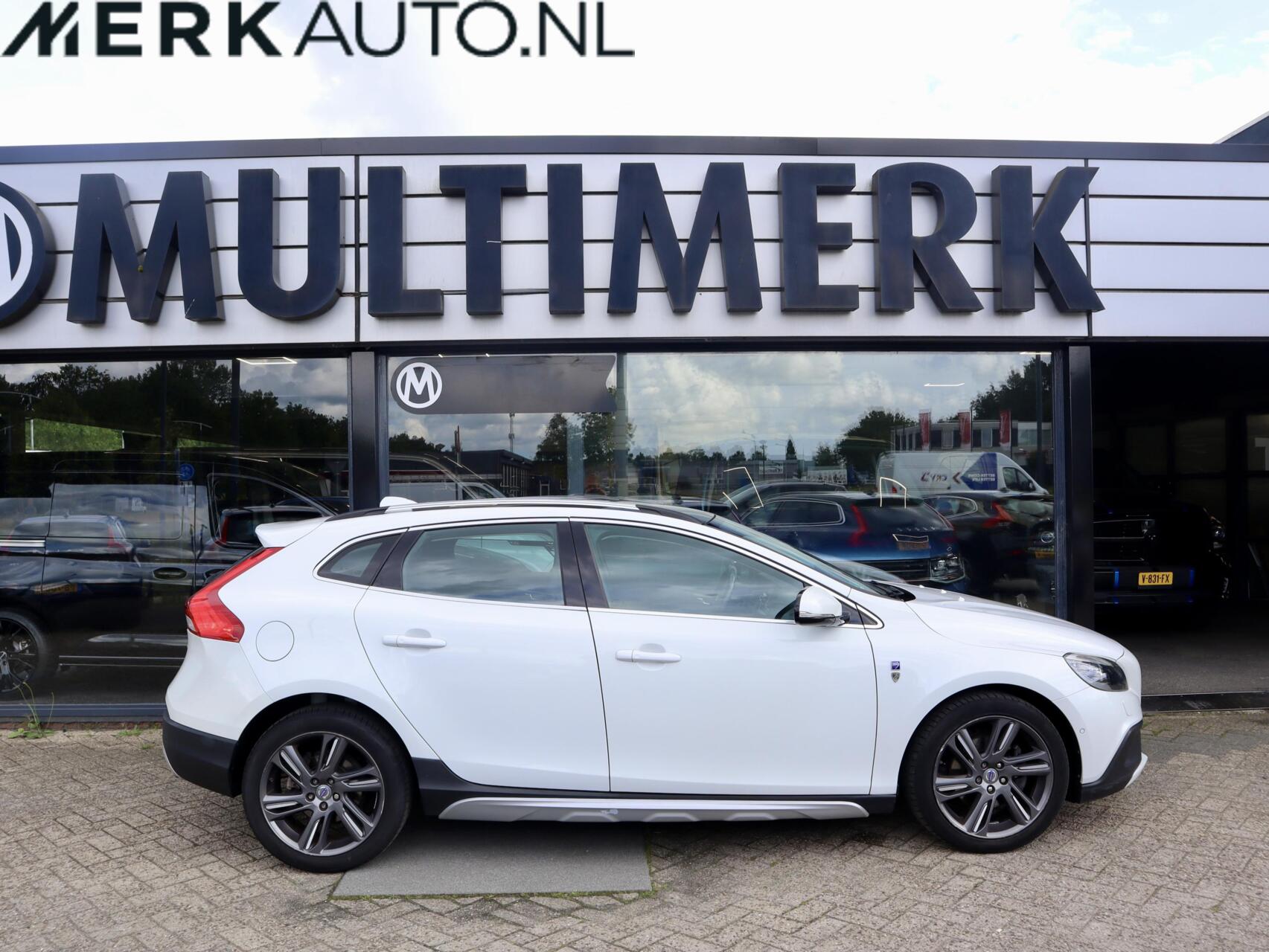 Foto van Volvo V40 Cross Country