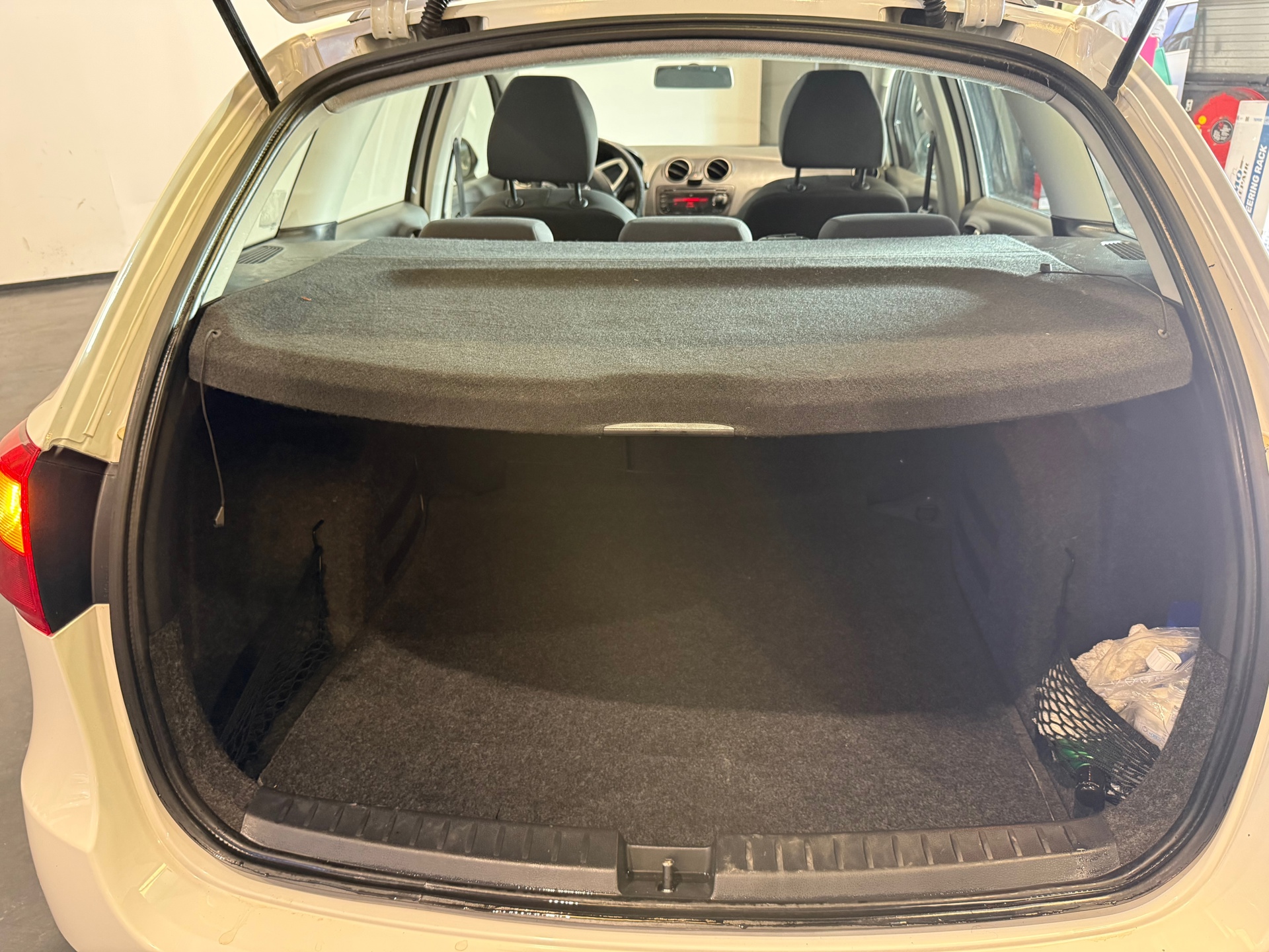 Foto van Seat Ibiza ST