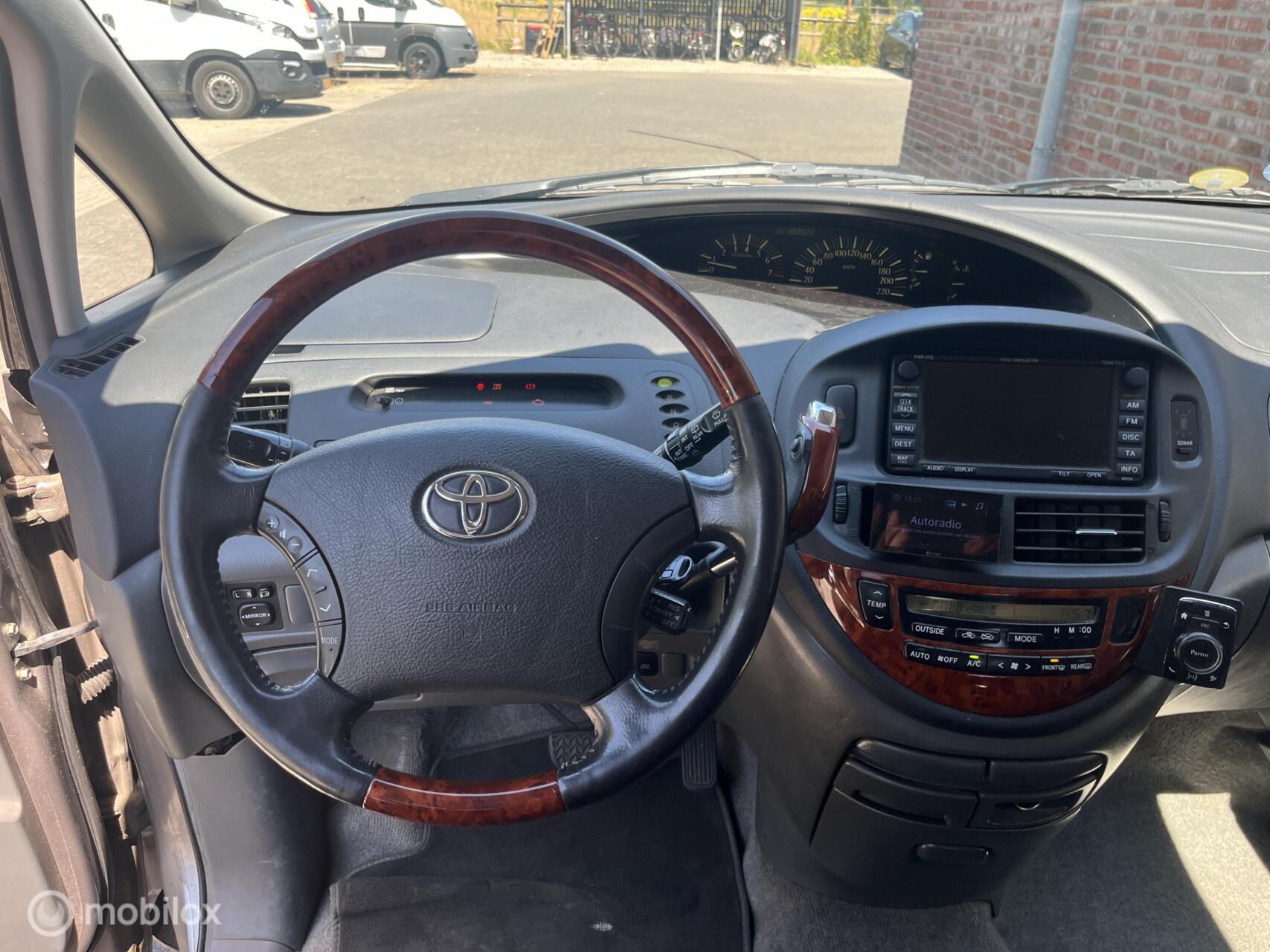 Foto van Toyota Toyota Previa