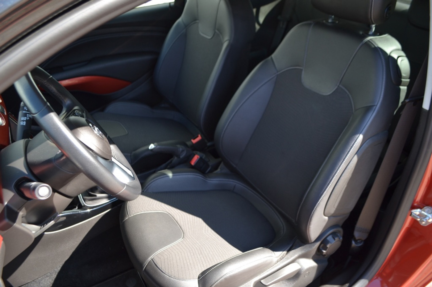 Foto van Opel Adam