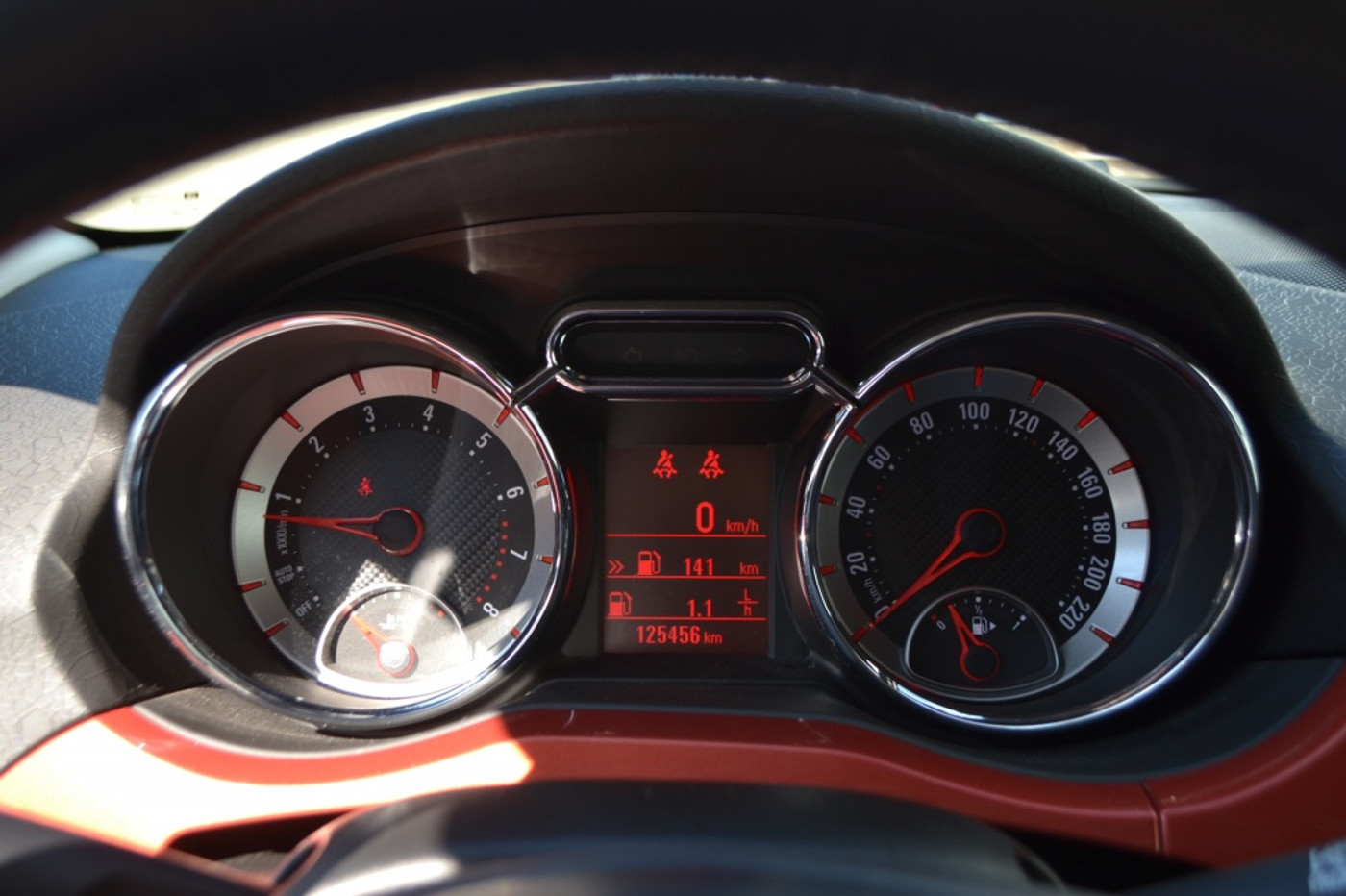 Foto van Opel Adam