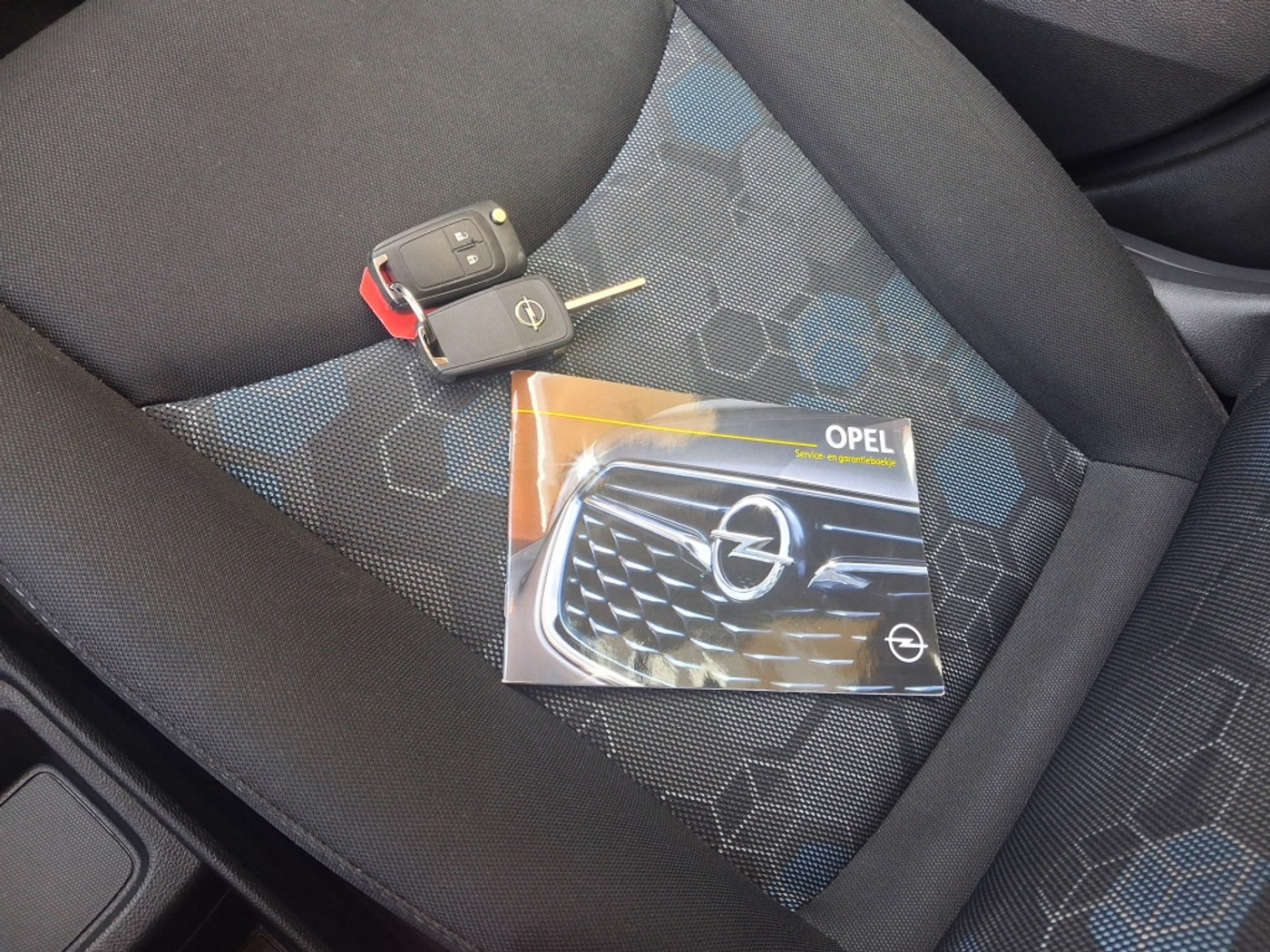 Foto van Opel Karl Rocks / Viva Rocks