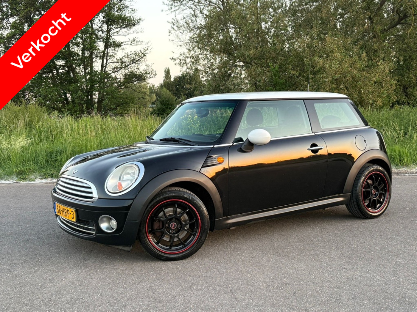 Mini Mini Cooper 1.6 Cooper Airco Stoelvw NAP SPORTVELGEN Org NL 2009 - voorkant