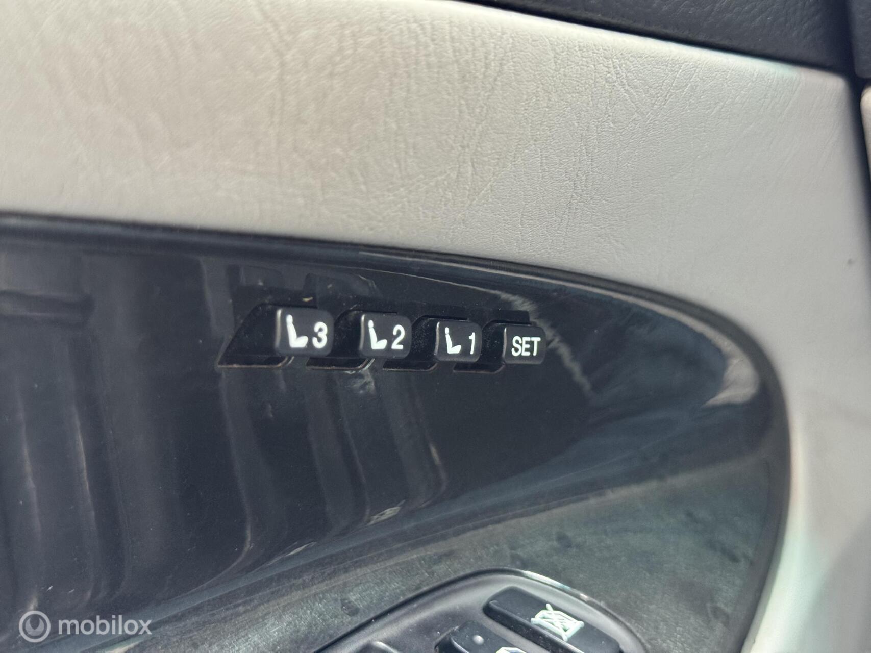Foto van Lexus Lexus Gs450h
