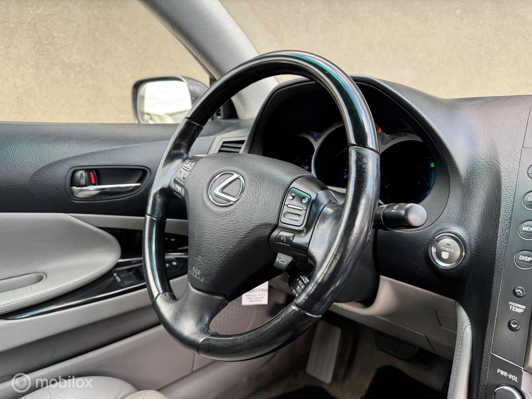 Foto van Lexus Lexus Gs450h