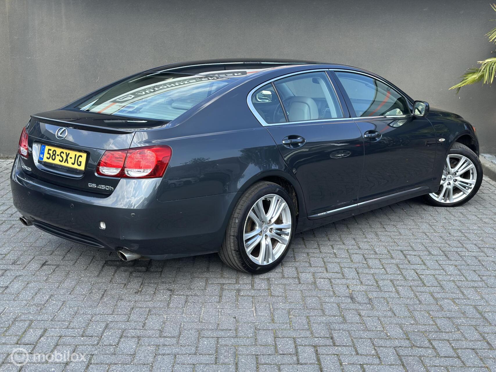 Foto van Lexus Lexus Gs450h