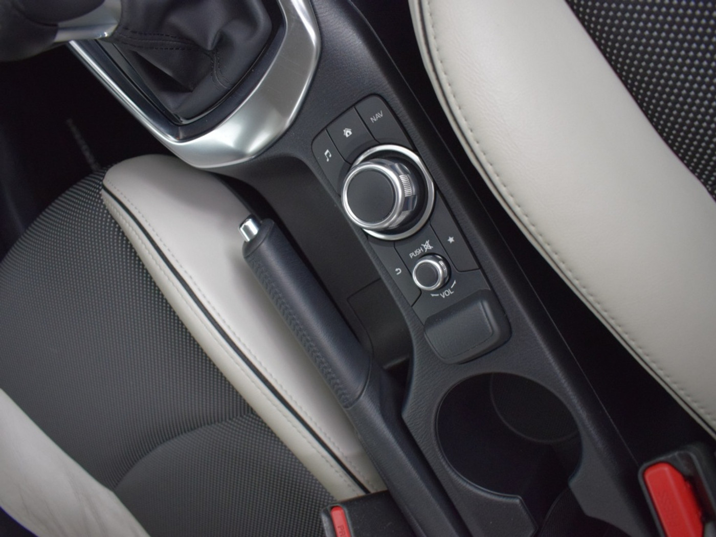 Foto van Mazda 2