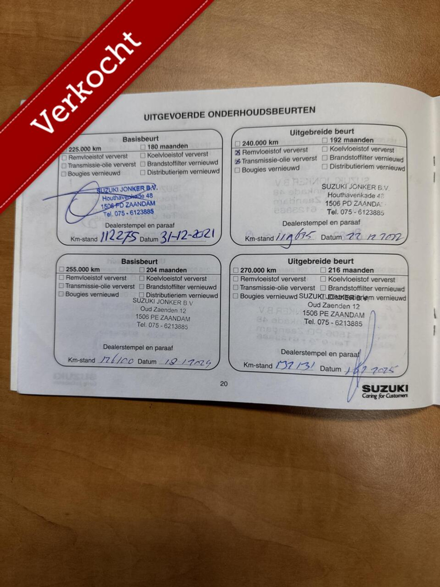Foto van Suzuki Liana