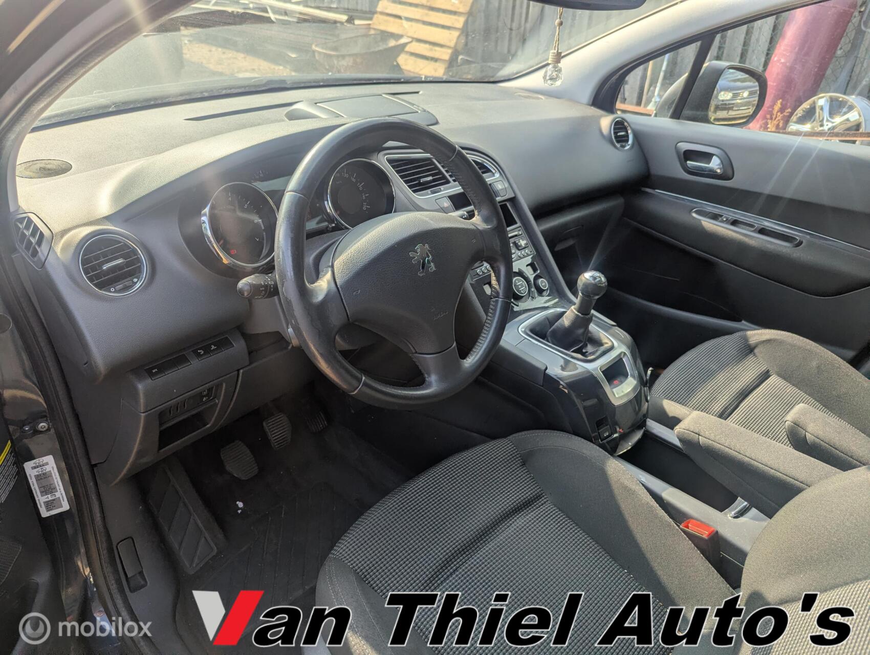 Foto van Peugeot 5008