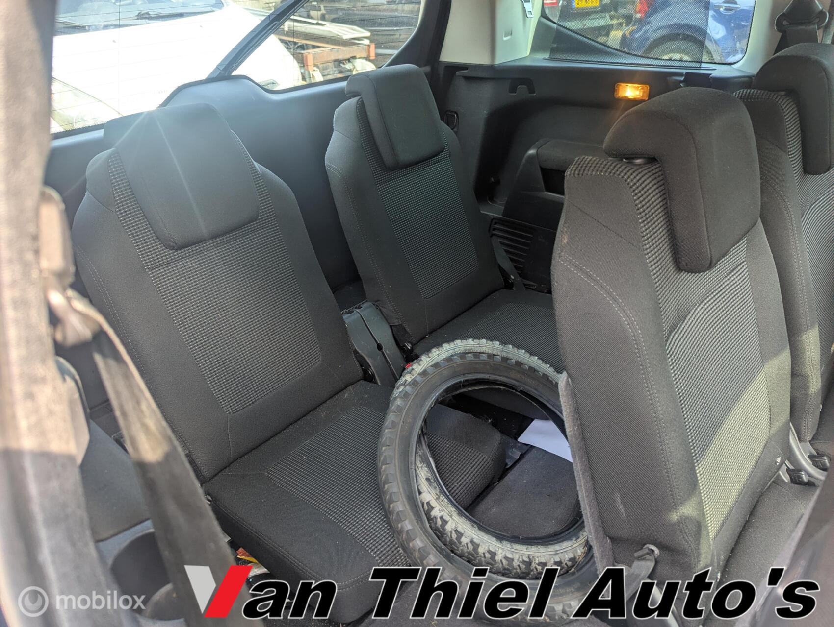 Foto van Peugeot 5008