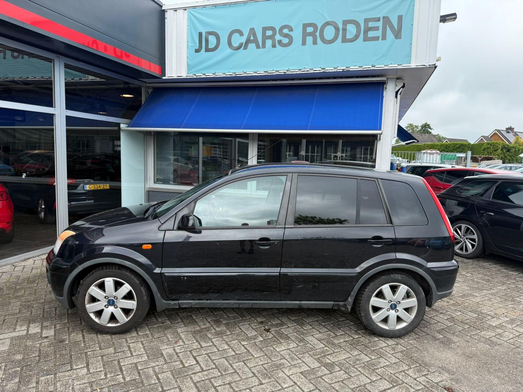 Ford Fusion 1.6-16V Crossroad Koopje 2008 - voorkant
