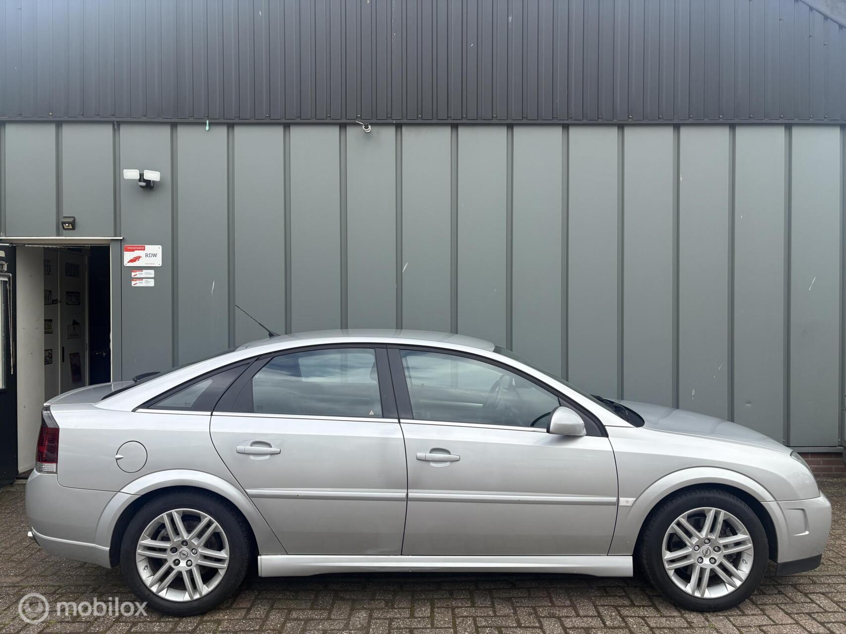 Foto van Opel Vectra-c-cc
