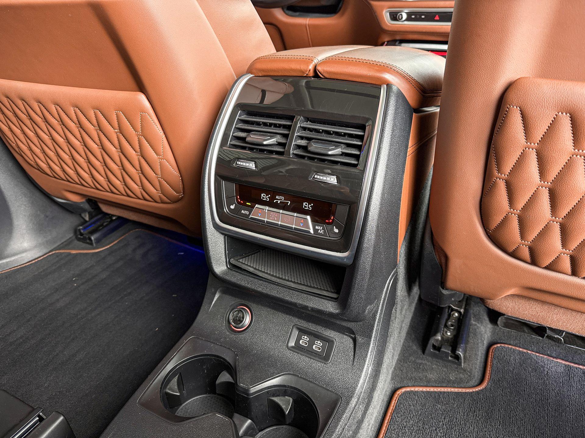 Foto van BMW X7 Xdrive40d