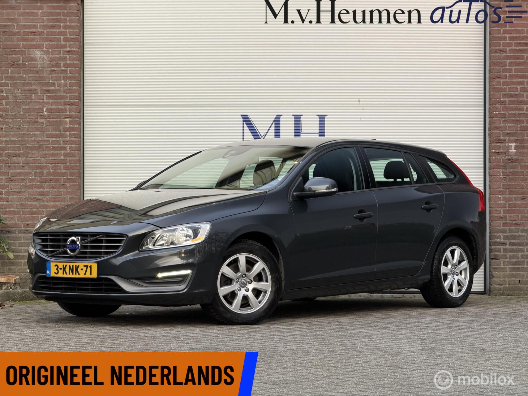 Volvo V60 T3 150PK ORG NED Climate Cruise Trekhaak 2013 - voorkant