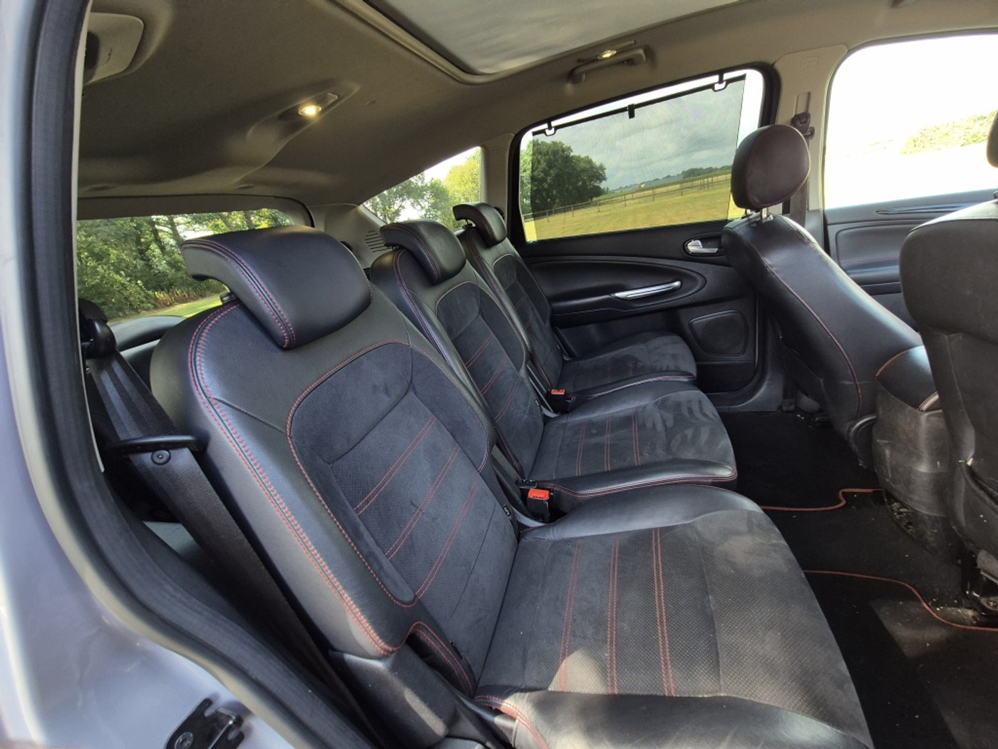 Foto van Ford S-max