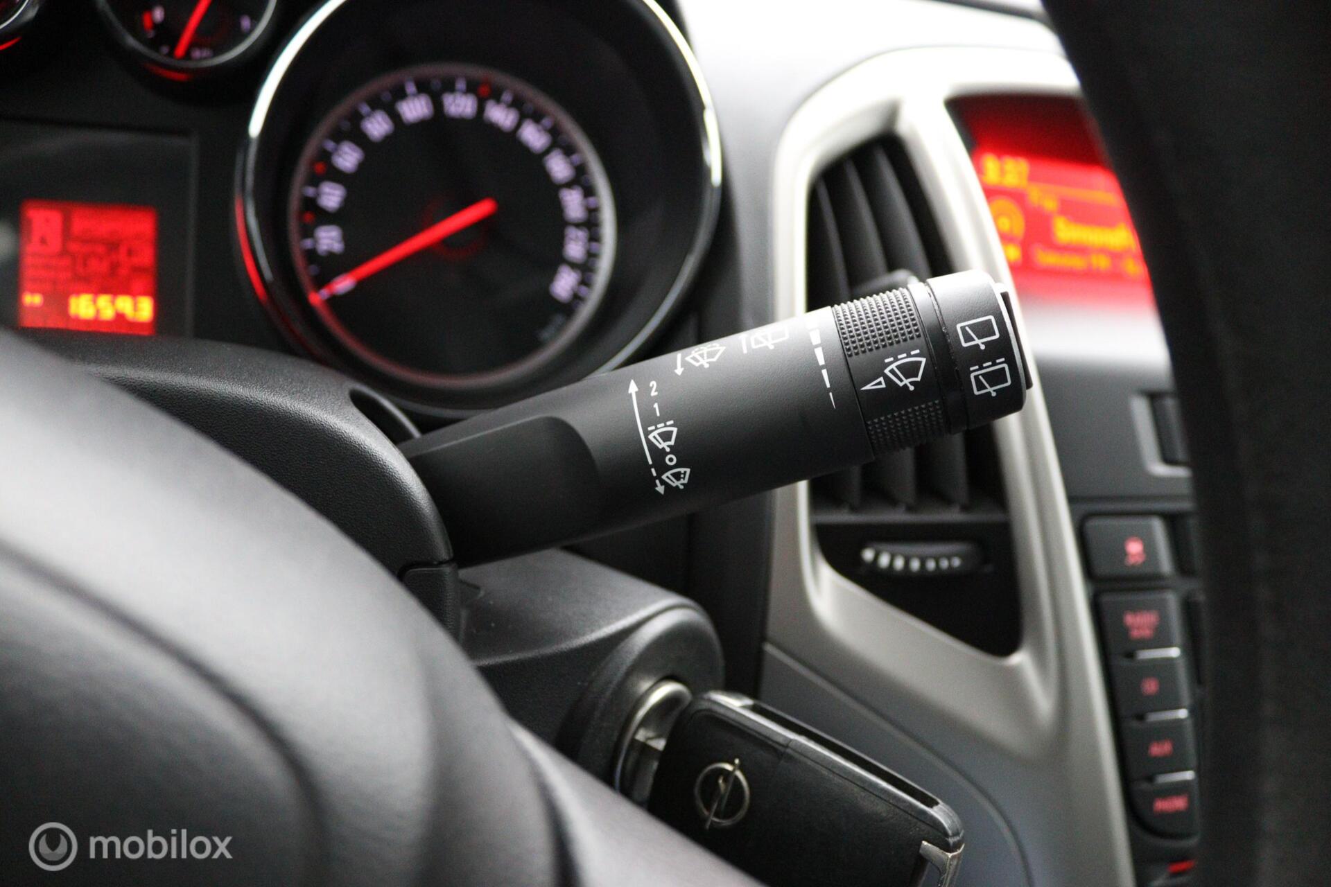 Foto van Opel Astra Sports Tourer