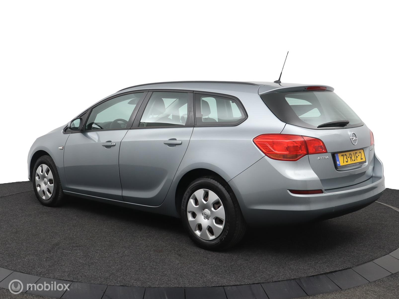 Foto van Opel Astra Sports Tourer