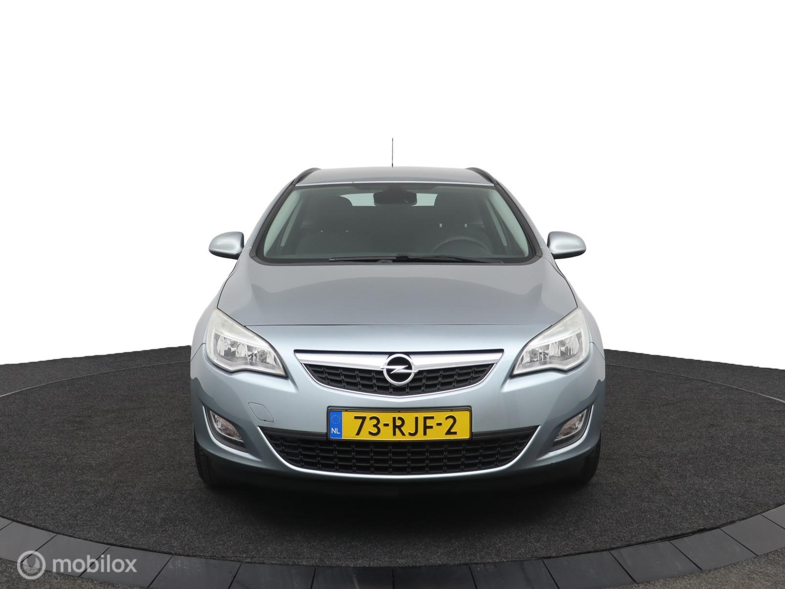Foto van Opel Astra Sports Tourer