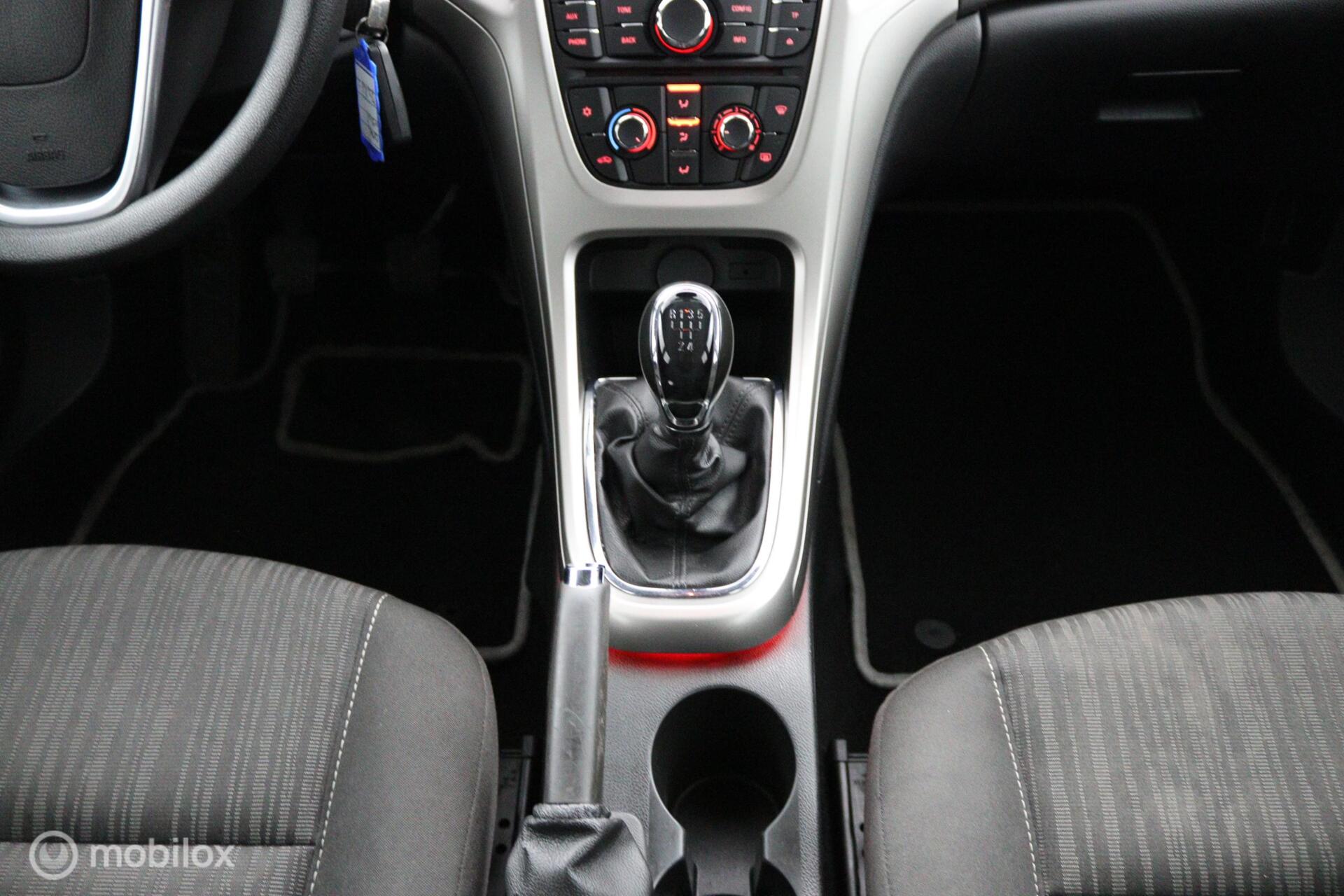 Foto van Opel Astra Sports Tourer