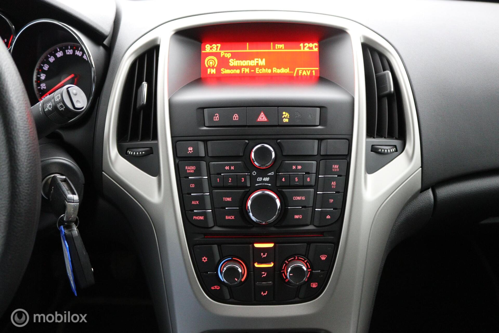 Foto van Opel Astra Sports Tourer