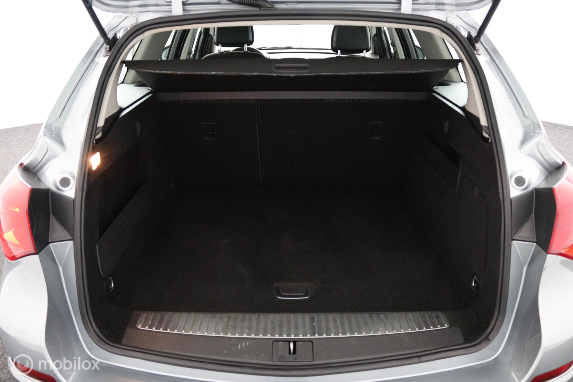 Foto van Opel Astra Sports Tourer
