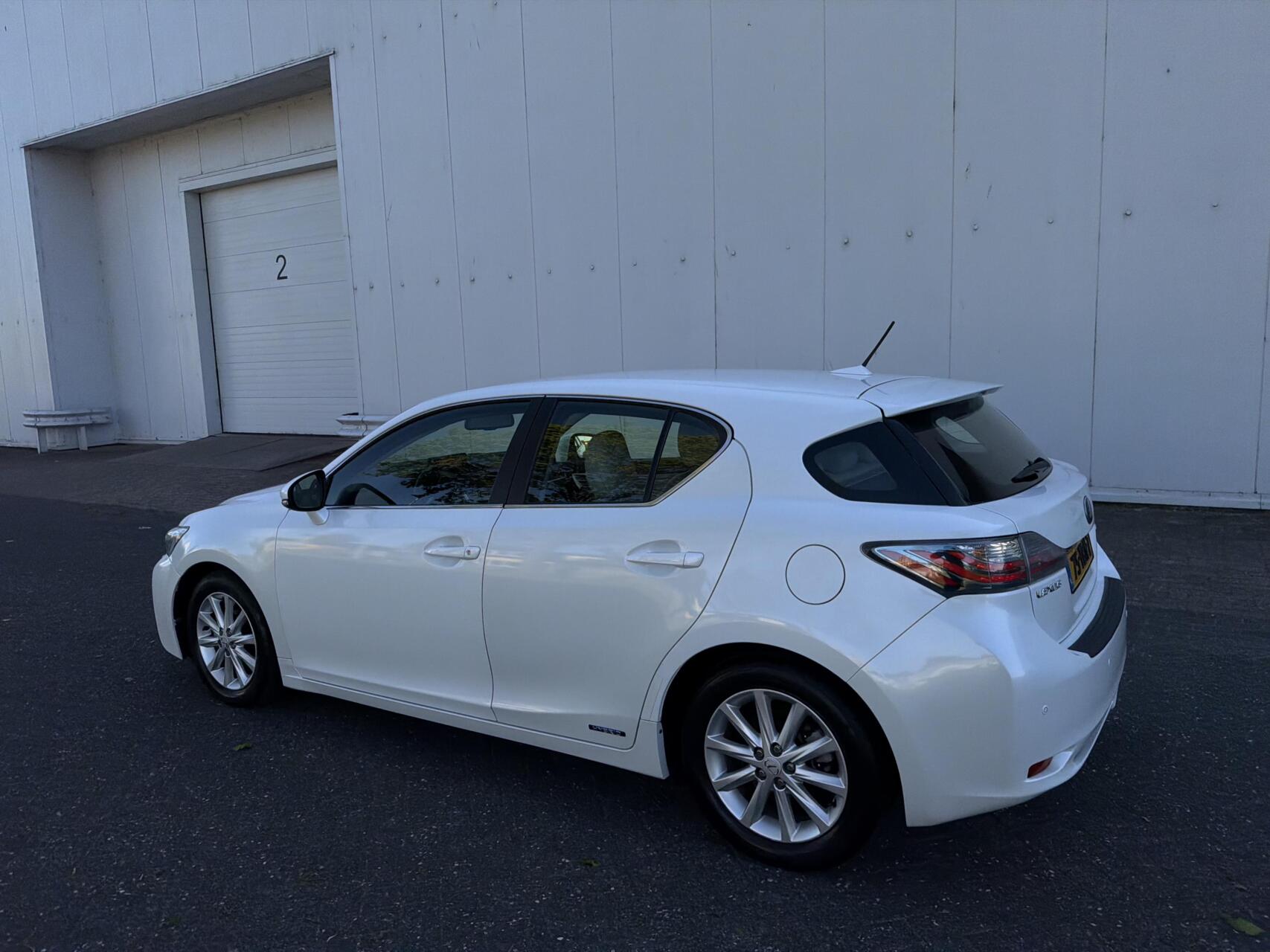 Foto van Lexus CT