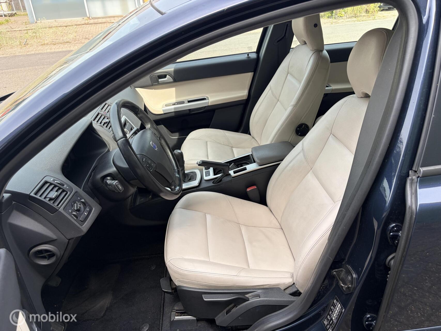 Foto van Volvo V50