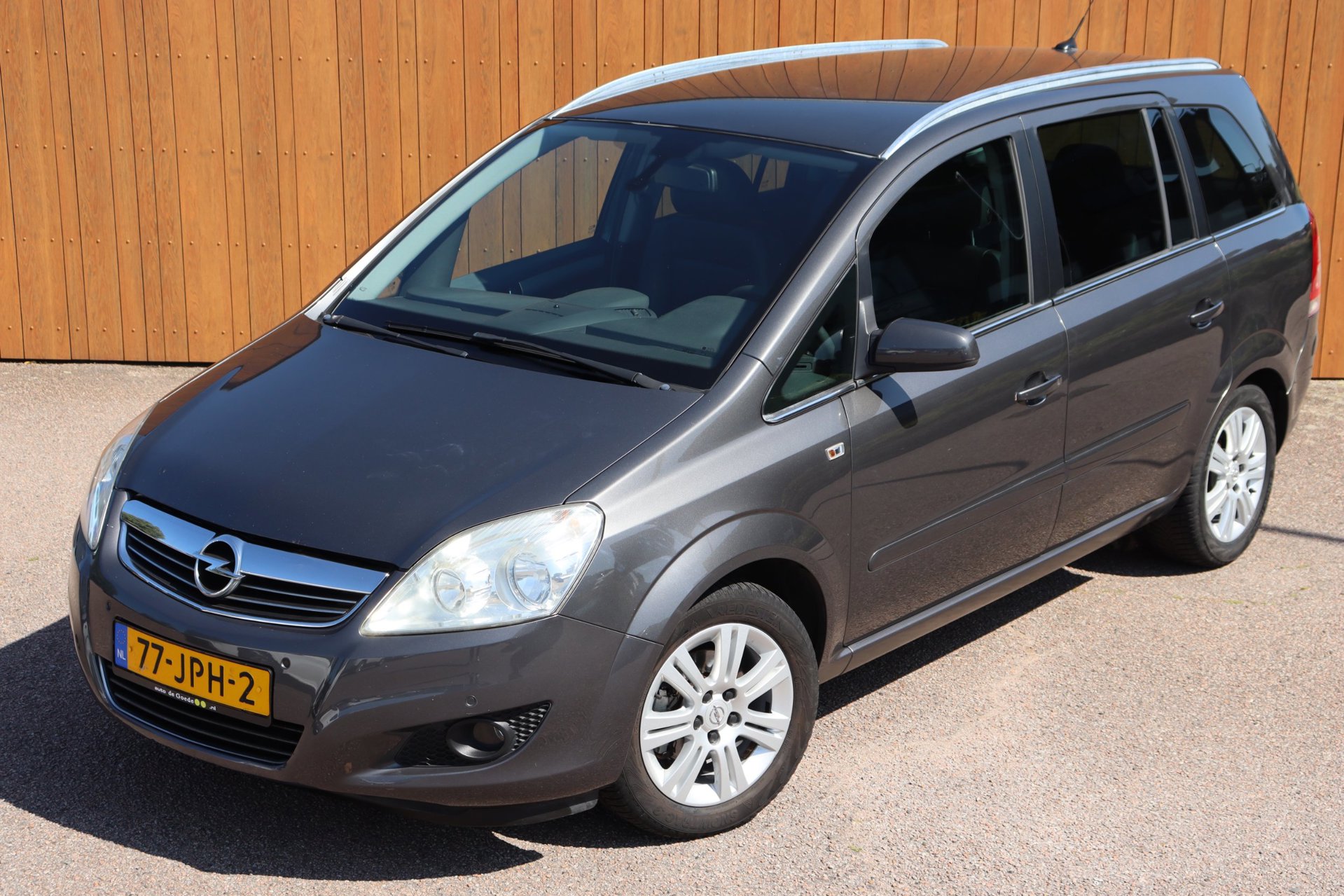 Foto van Opel Zafira